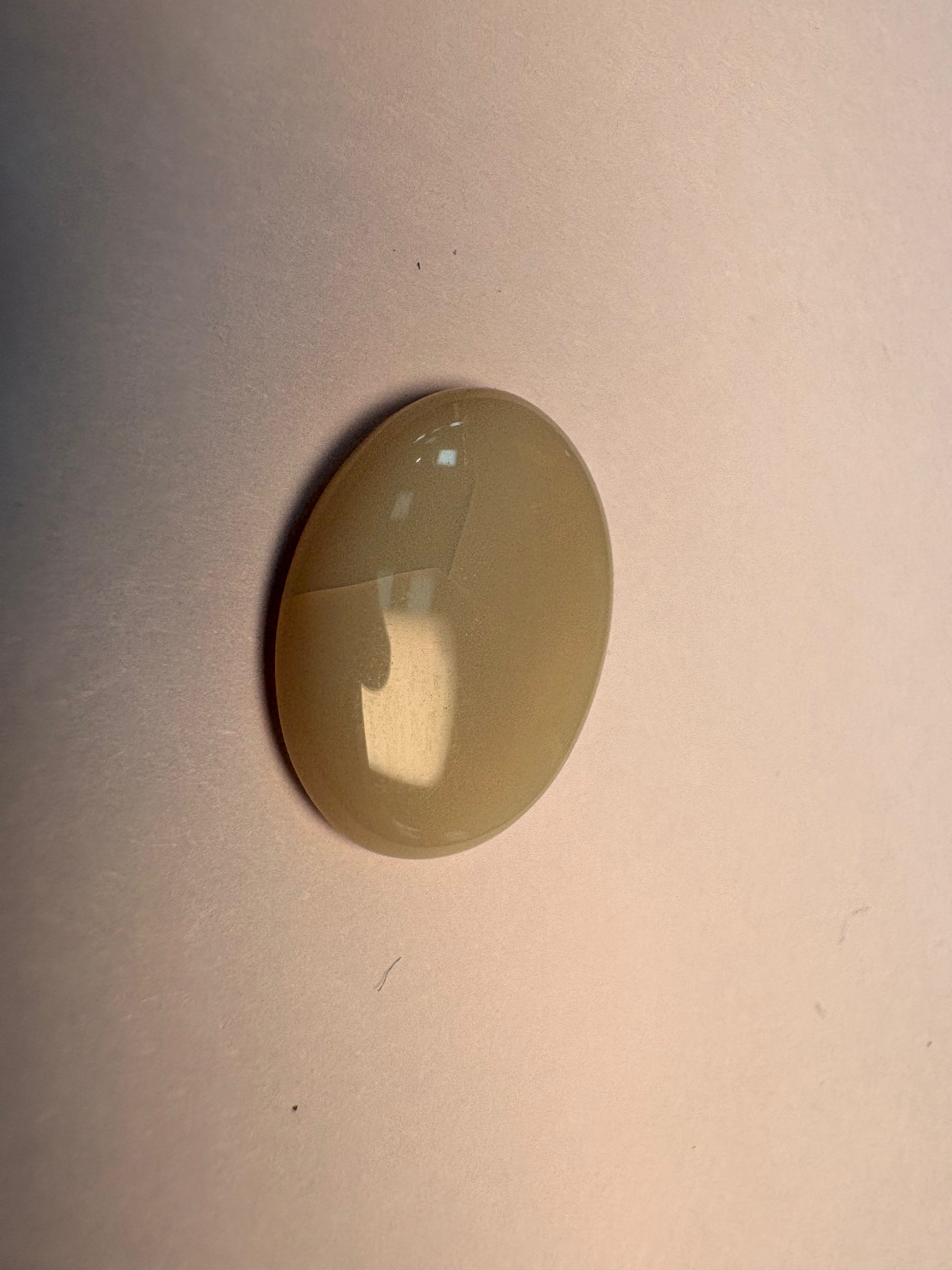 Opal 6.66 carat OPR-30 alternate face-up view