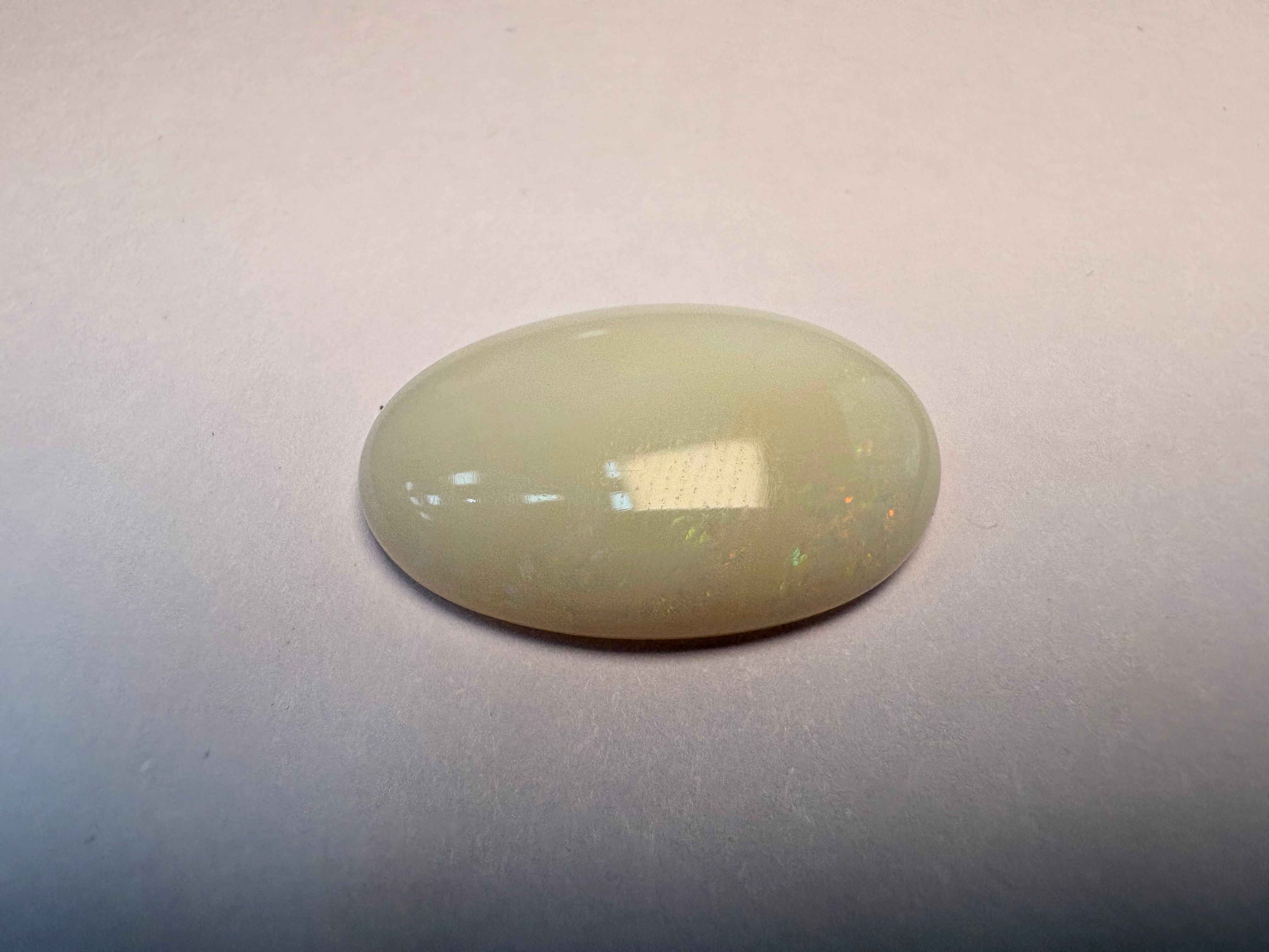 Opal 6.87 carat OPR-33 front view