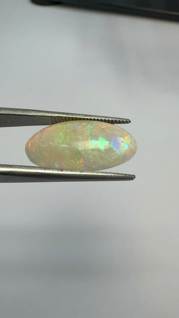 Opal 5.60 carat OPR-37 front view