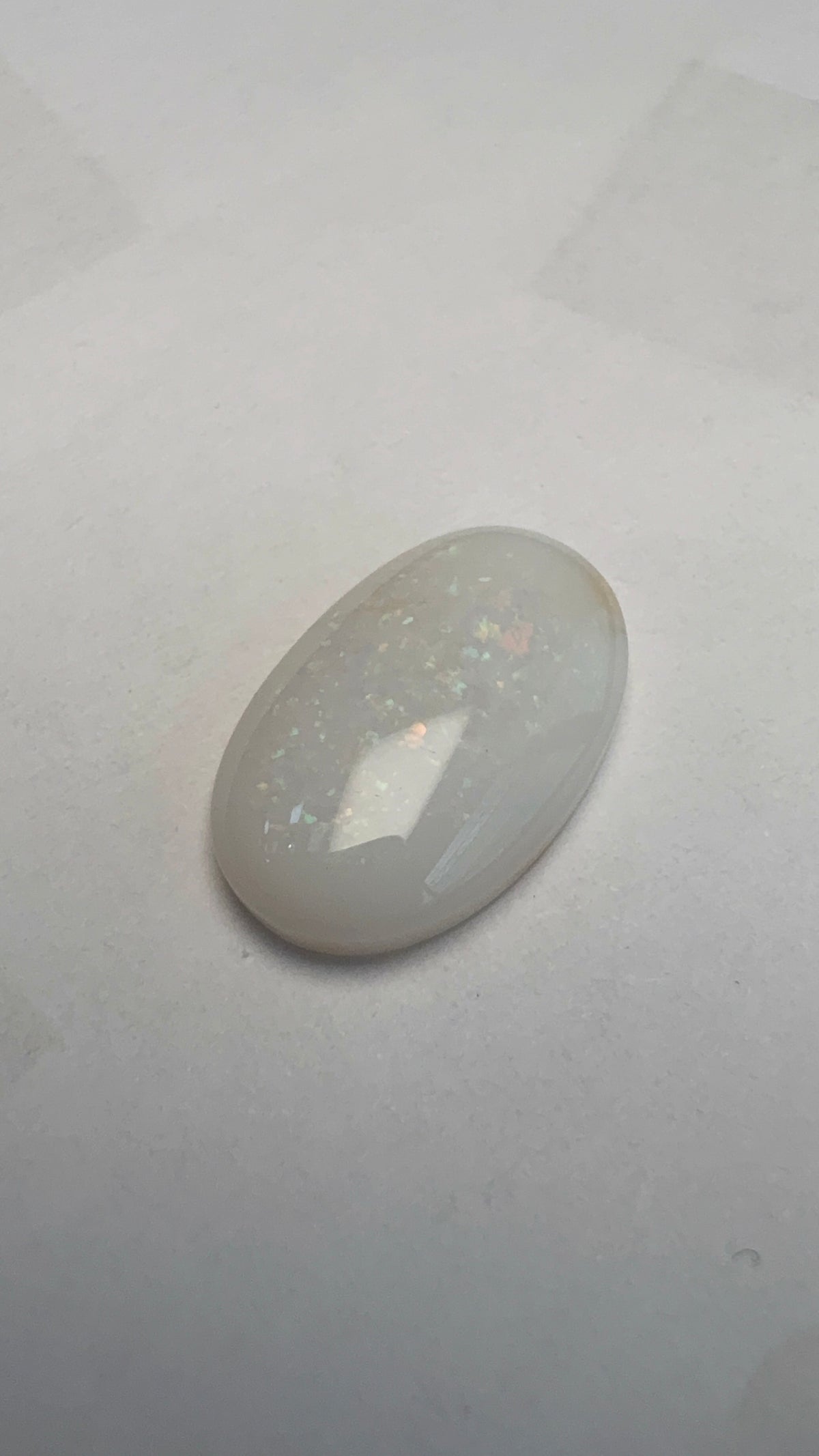 Opal 3.73 carat OPR-40 face-up view