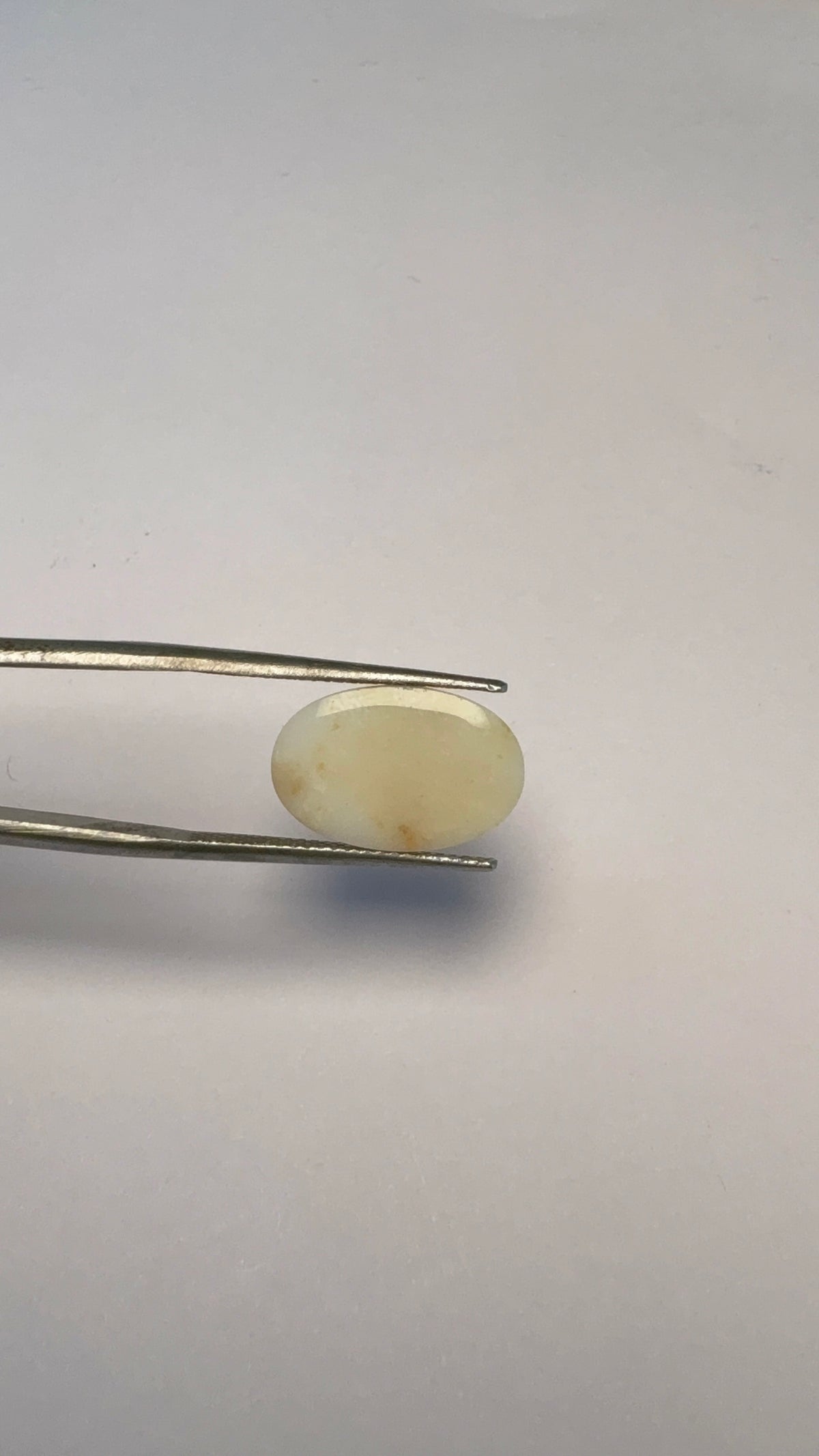 Opal 3.73 carat OPR-40 angled view