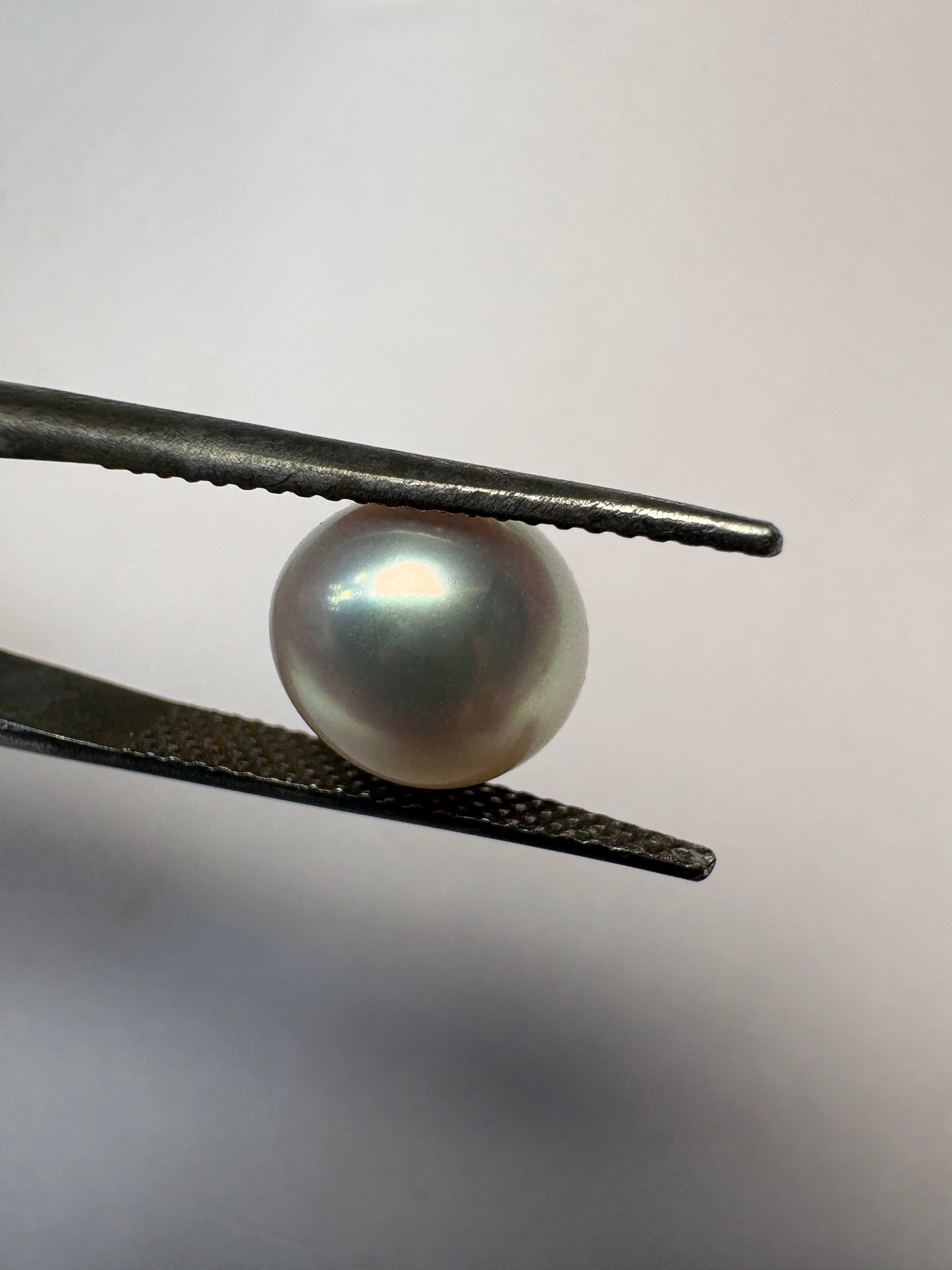 Keshi Pearl 4.94 carat PKR-02 front view