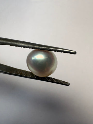 Keshi Pearl 4.94 carat PKR-02 front view