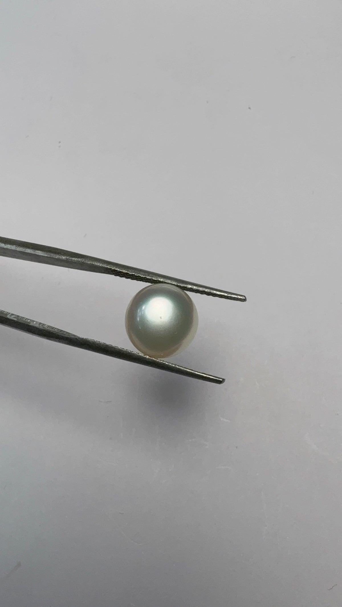 Keshi Pearl 4.89 carat PKR-03 front view
