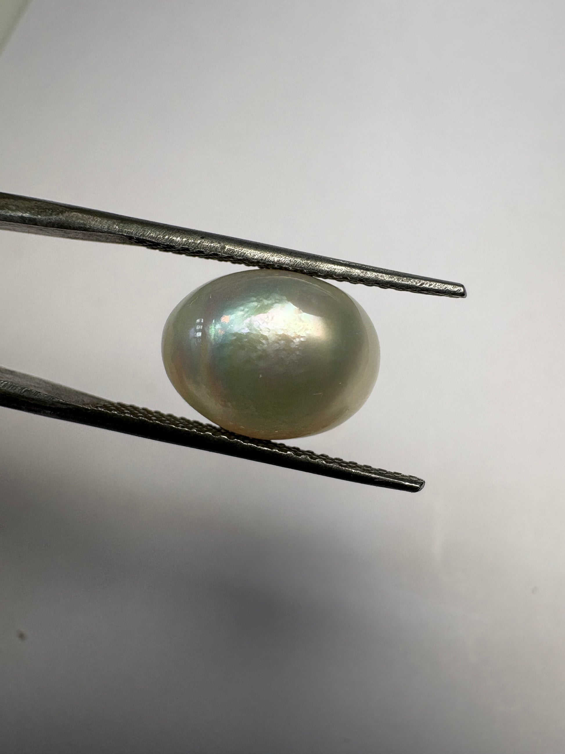 Keshi Pearl 6.02 carat PKR-05 front view