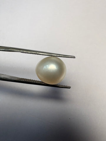 Keshi Pearl 4.78 carat PKR-06 front view