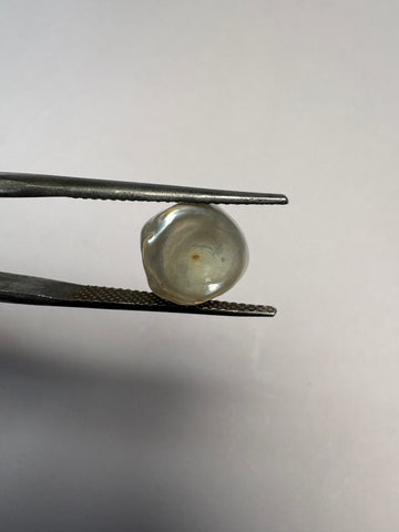 Keshi Pearl 4.69 carat PKR-13 front view