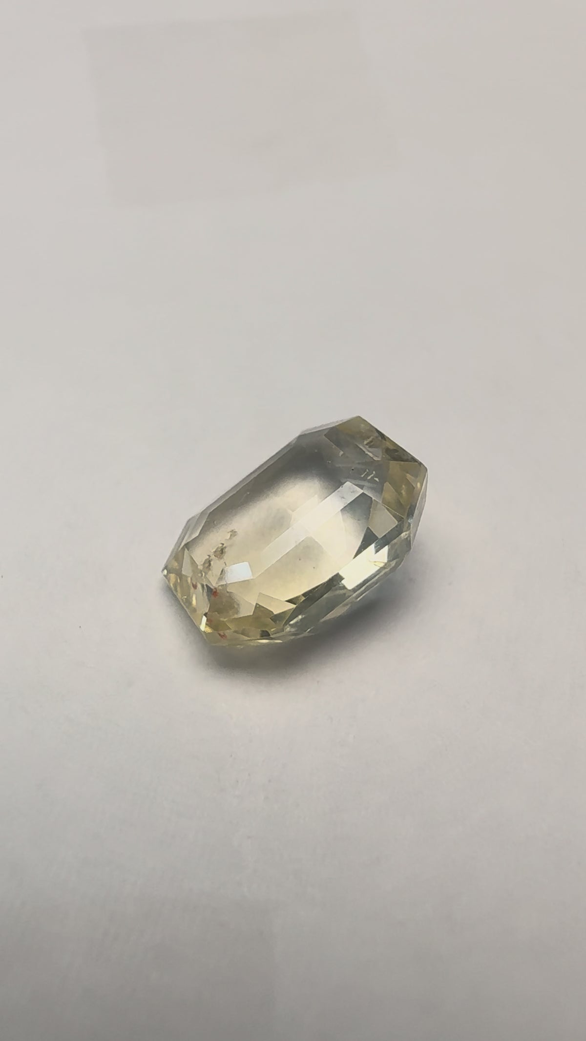 Yellow Sapphire 3.07 carat YSR-264 product reel