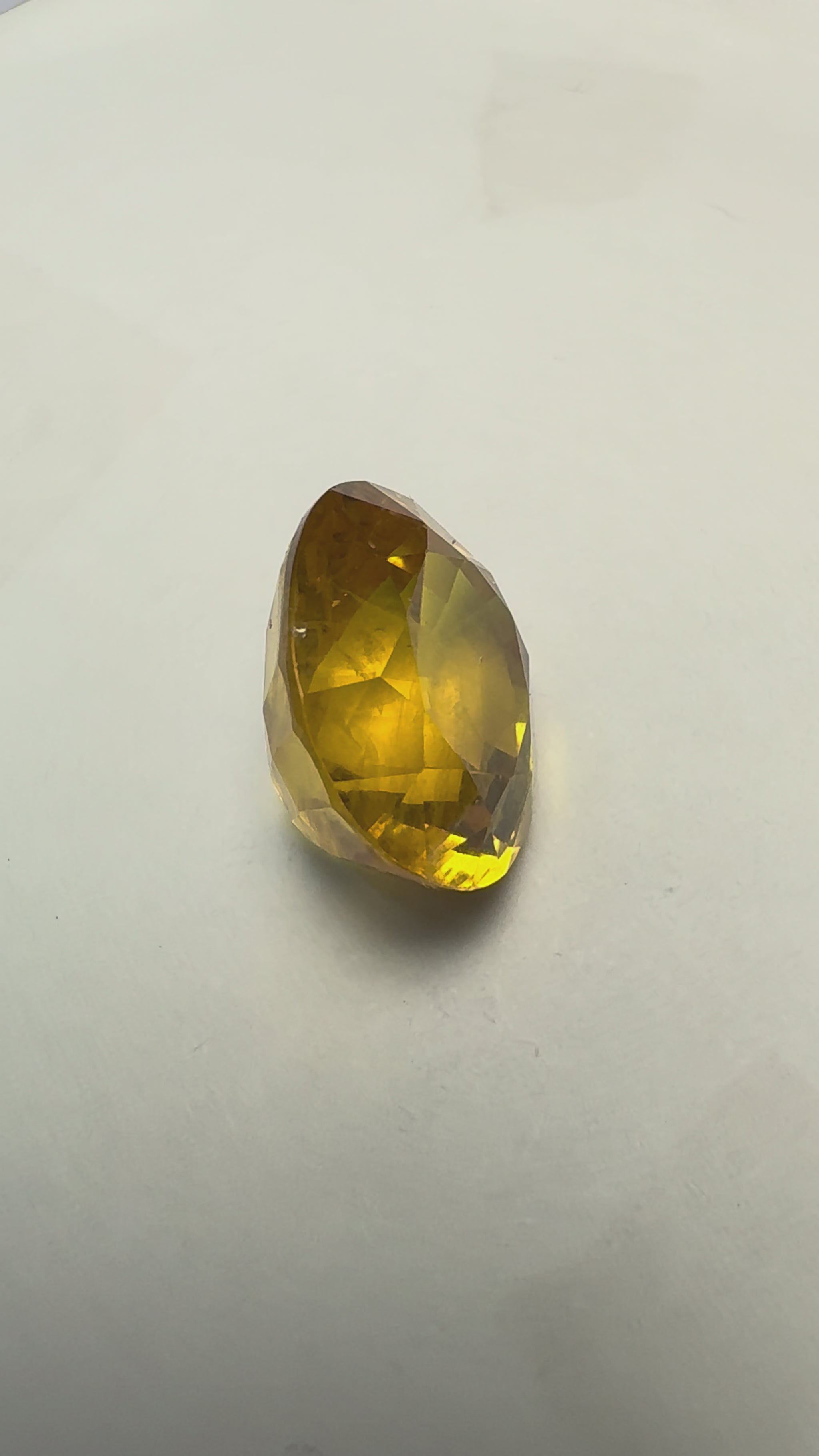 Yellow Sapphire 11.18 carat BKR-191 product reel