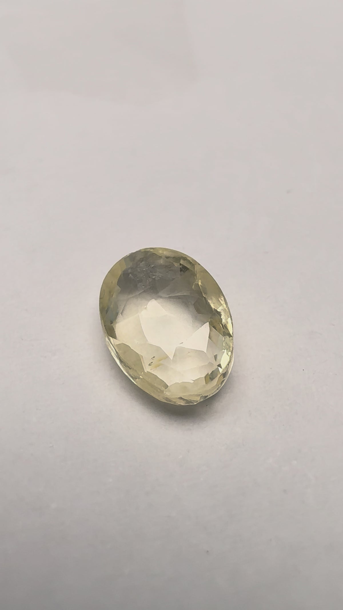 Yellow Sapphire 3.07 carat YSR-175 product reel