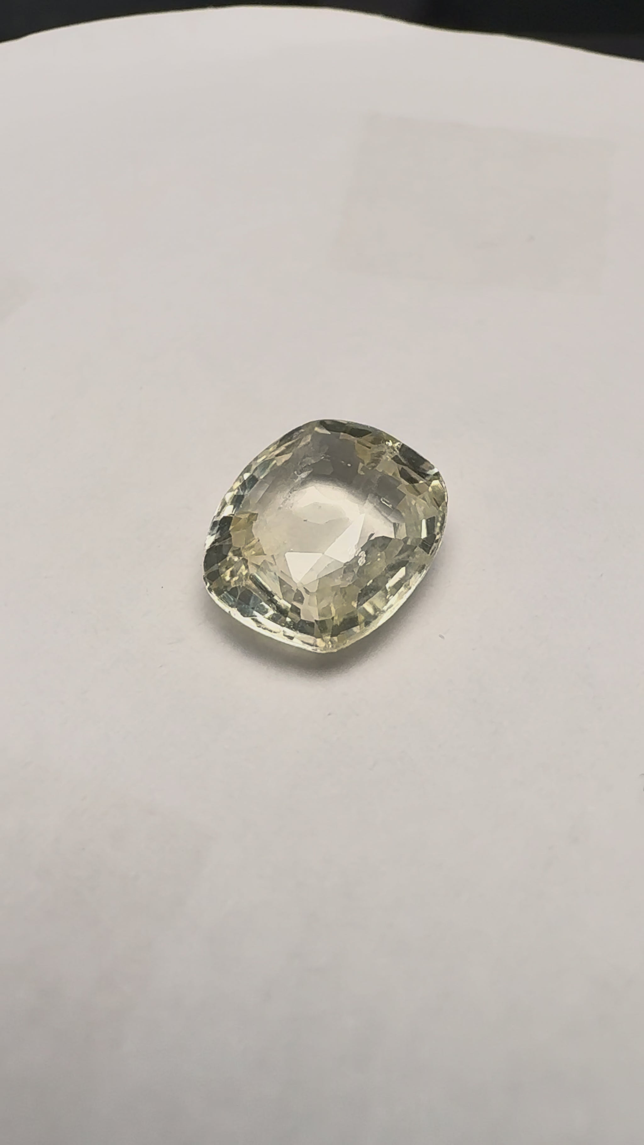 Yellow Sapphire 3.63 carat YSR-158 product reel