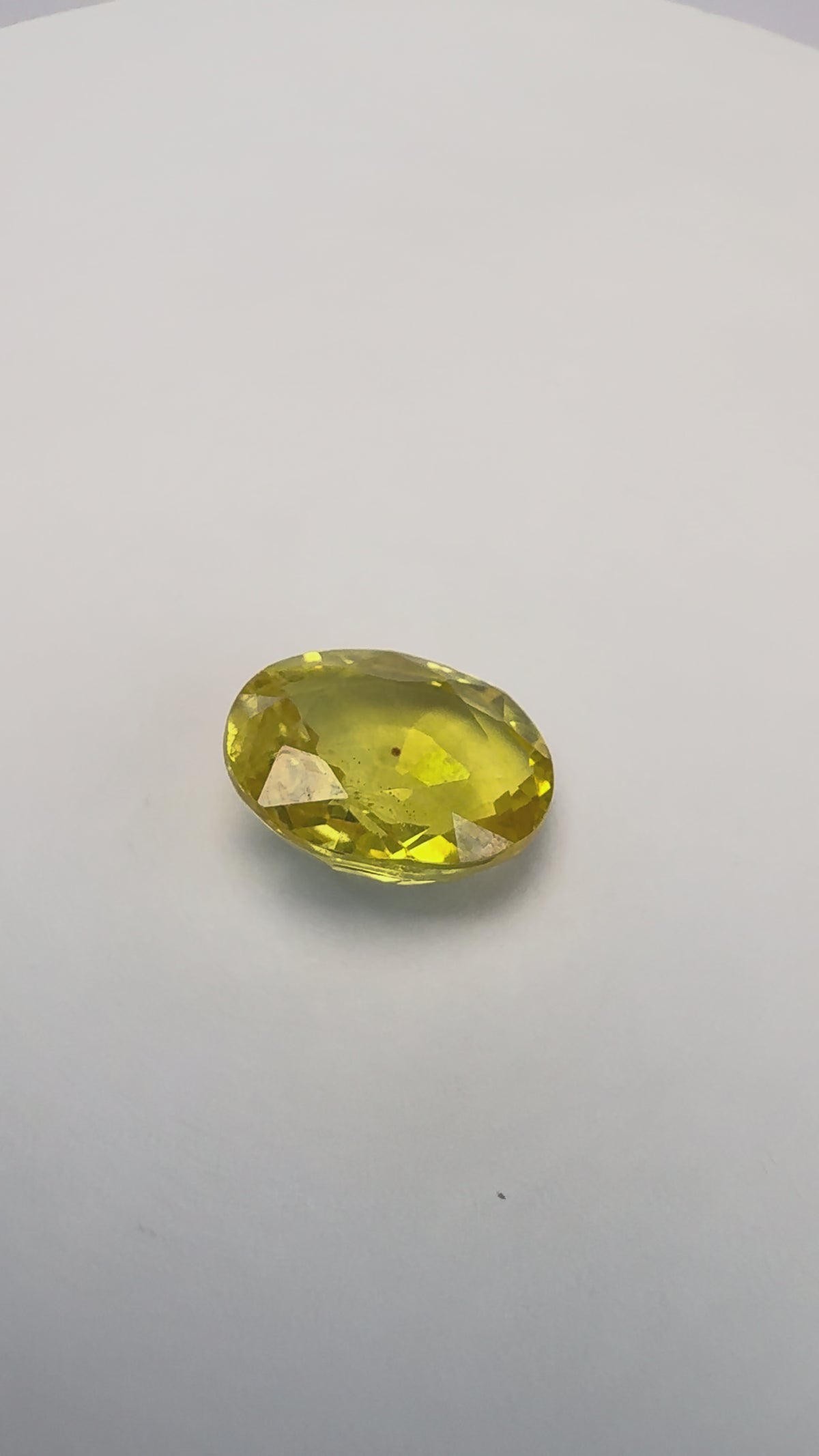 Yellow Sapphire 4.95 carat BKR-237 product reel
