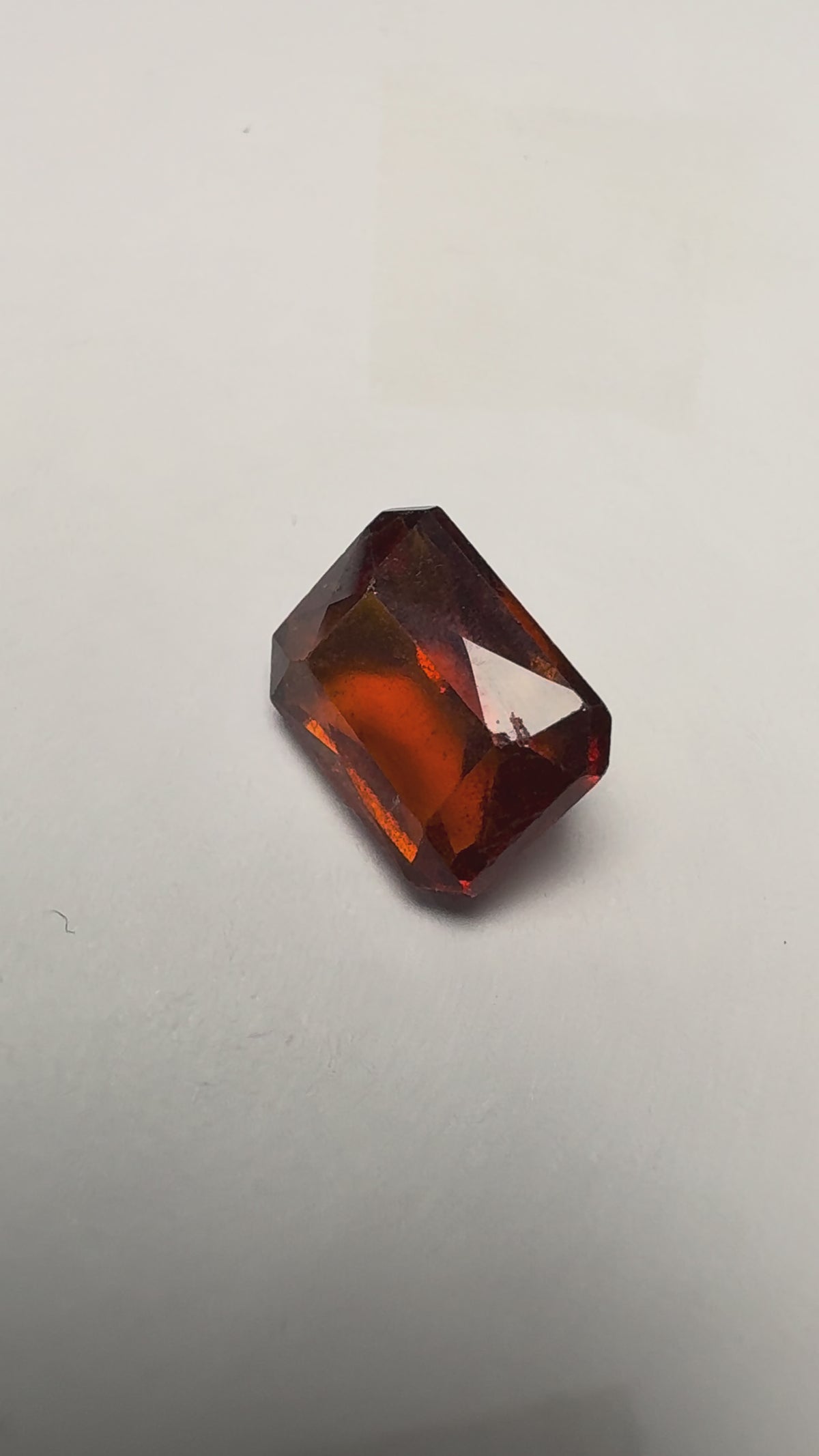 Hessonite (Gomed) 4.47 carat GOR-20 product reel