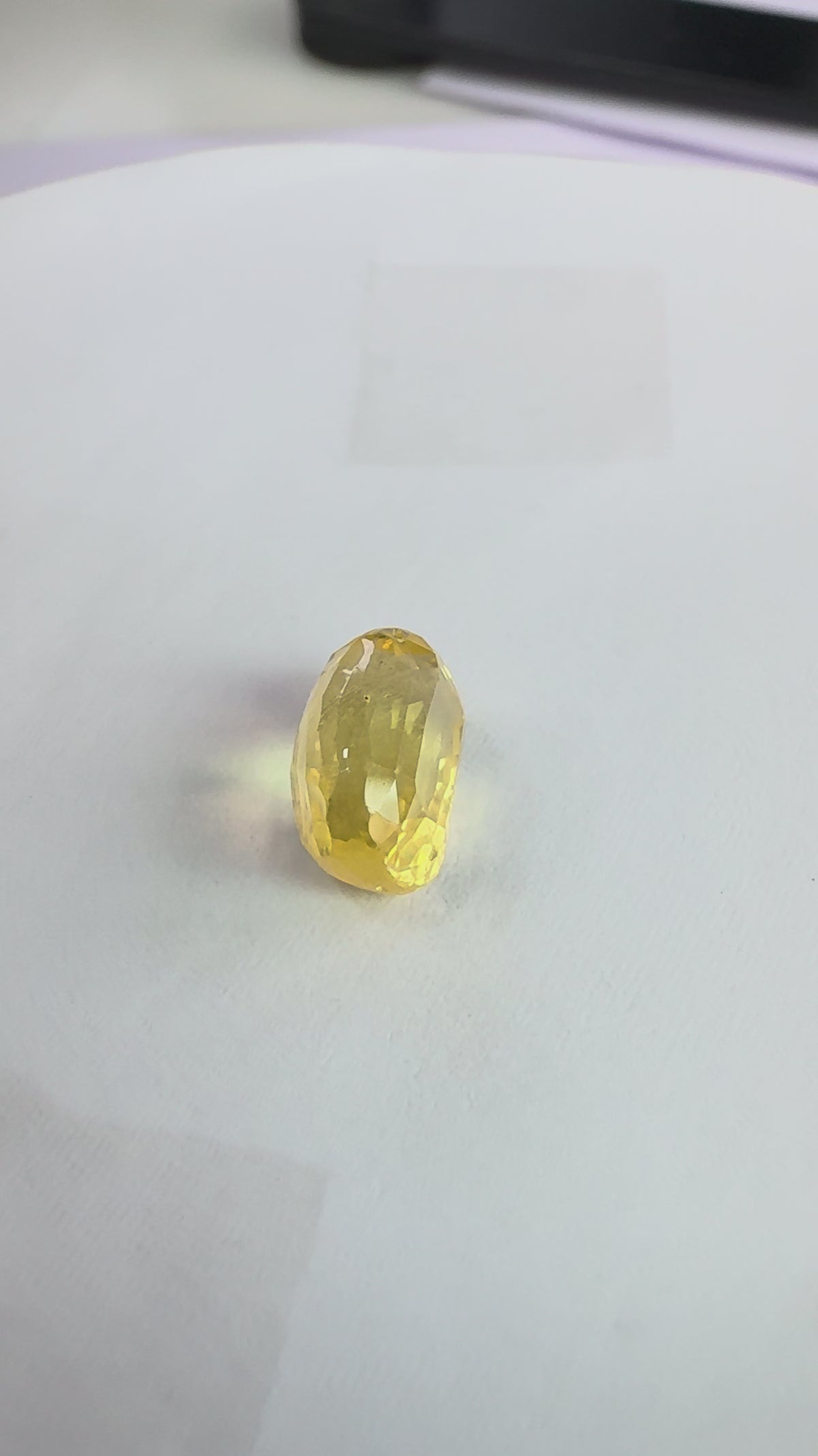 Yellow Sapphire 4.10 carat YSR-34 product reel