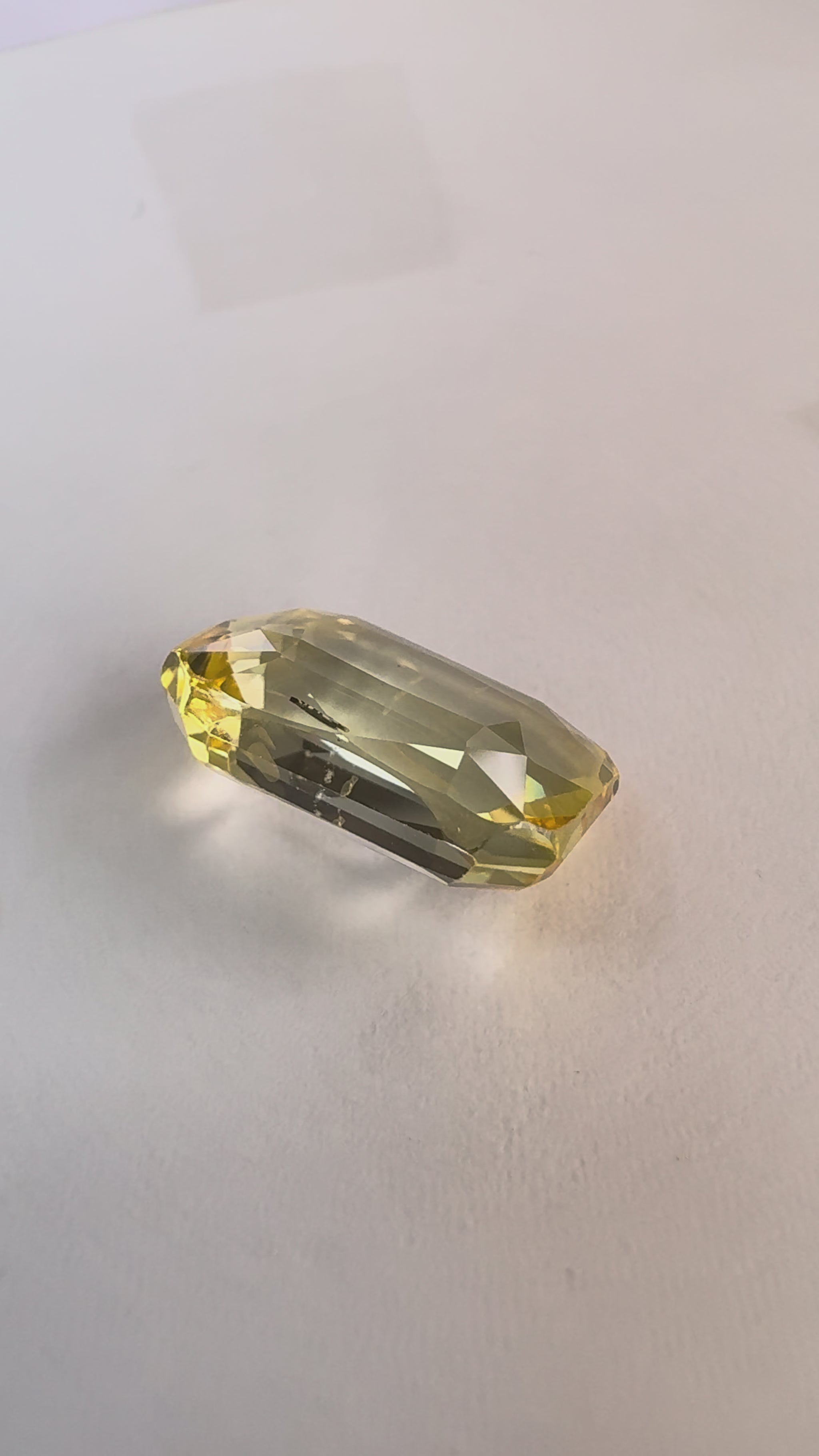 Yellow Sapphire 6.00 carat YSR-265 product reel