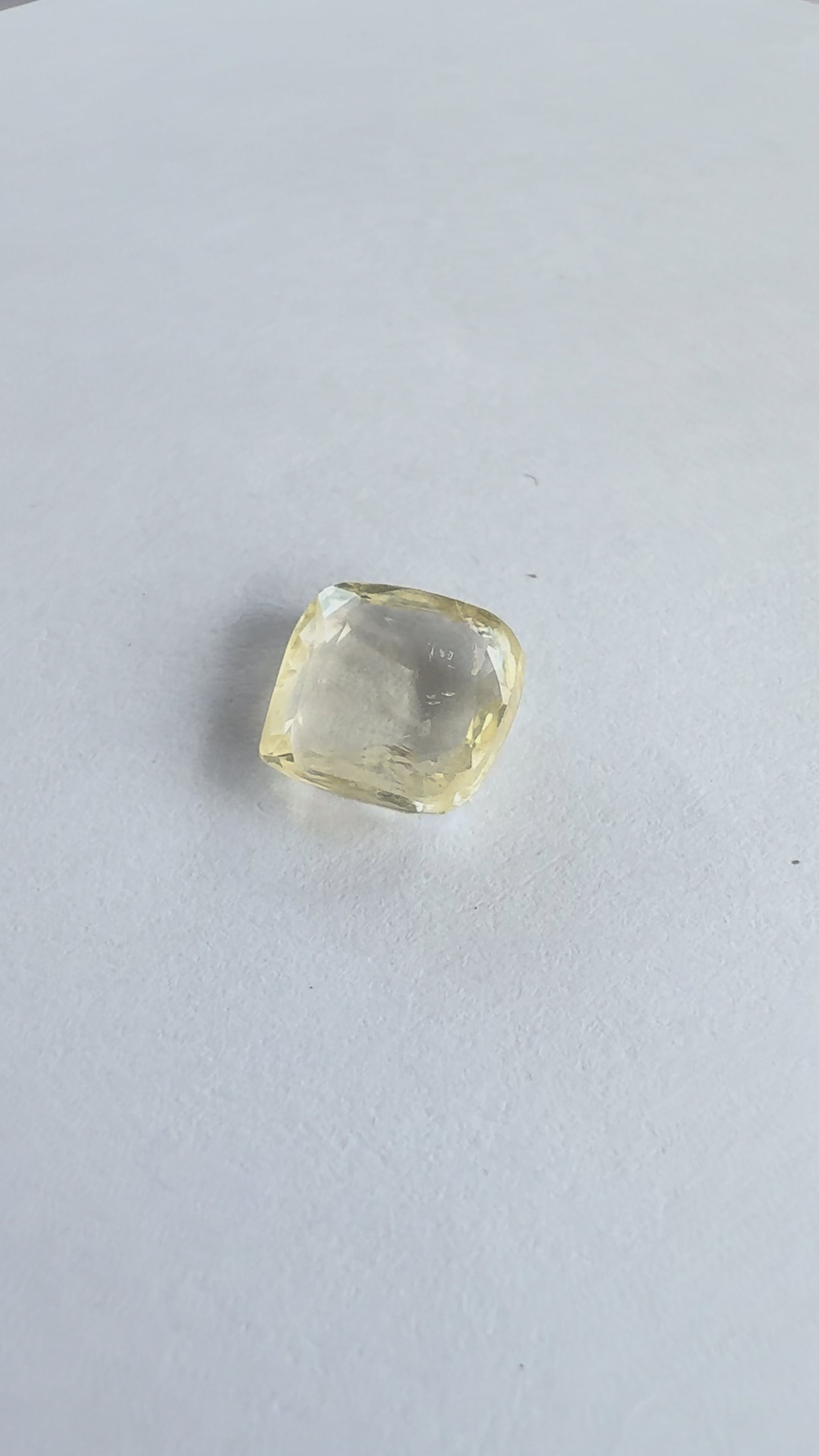 Yellow Sapphire 3.00 carat YSR-57 product reel