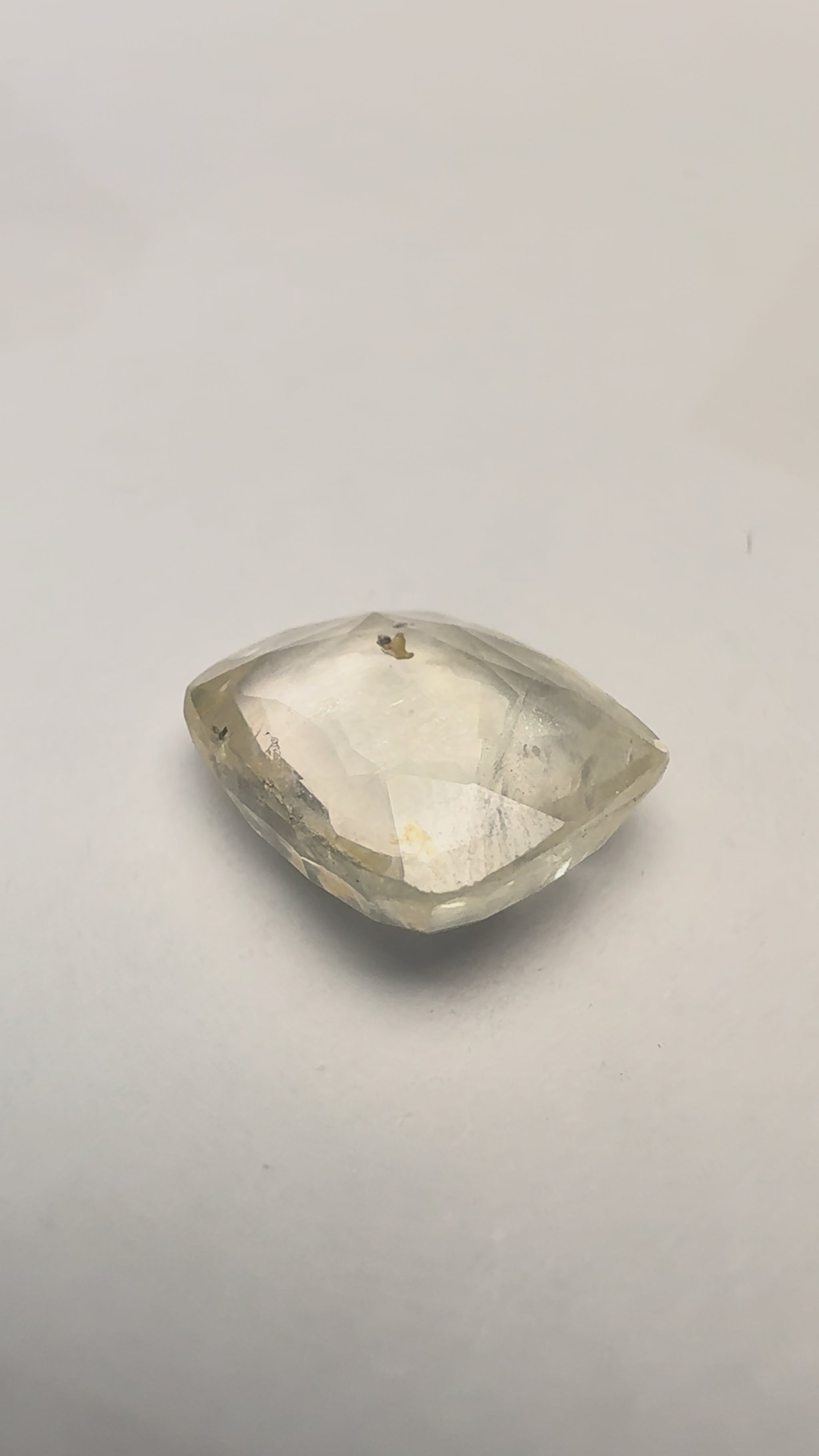Yellow Sapphire 5.33 carat YSR-166 product reel