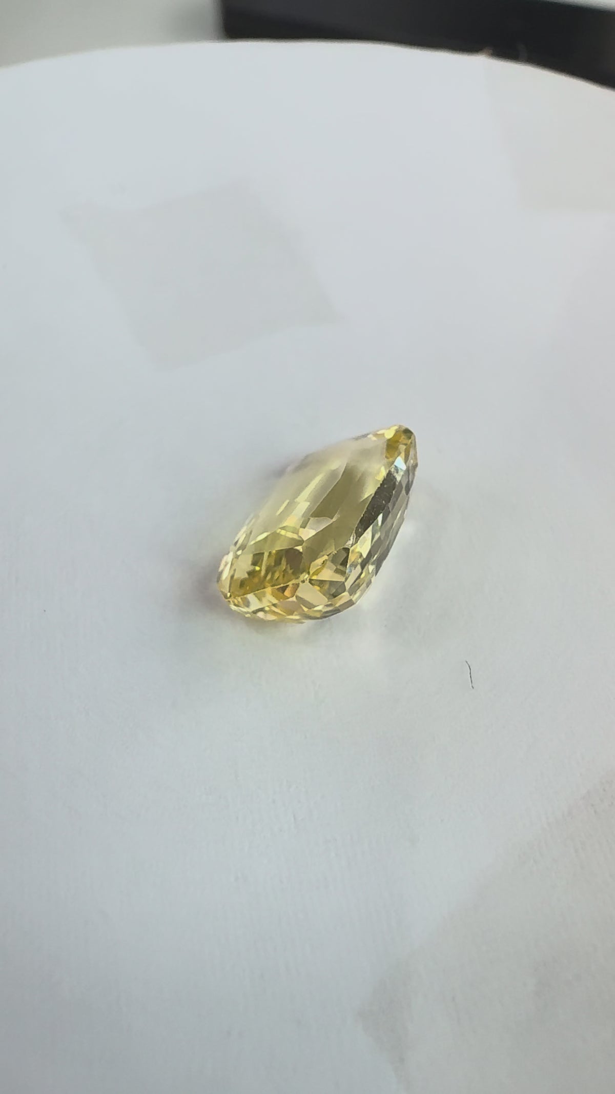 Yellow Sapphire 5.03 carat YSR-247 product reel