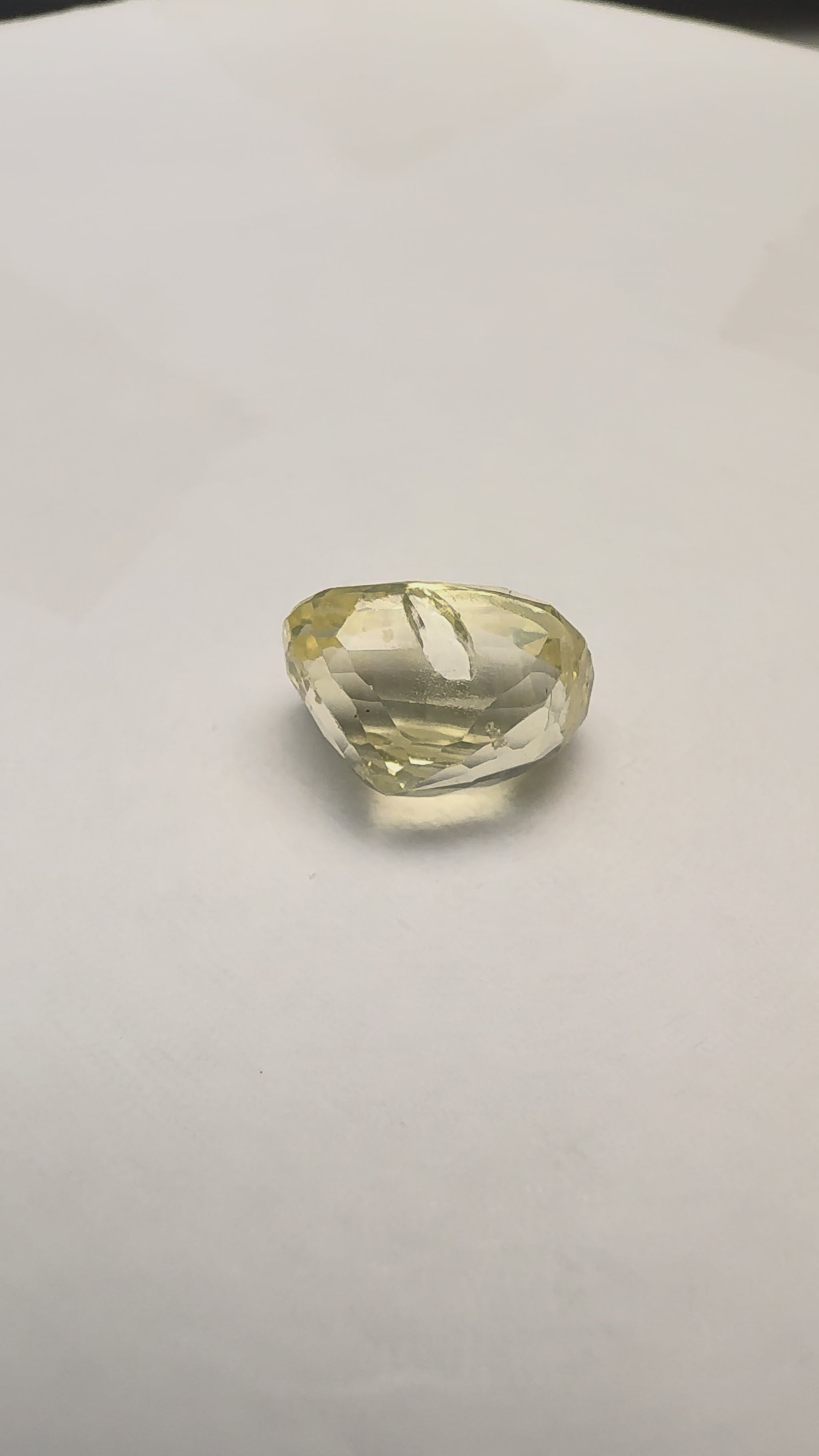 Yellow Sapphire 3.10 carat YSR-128 product reel