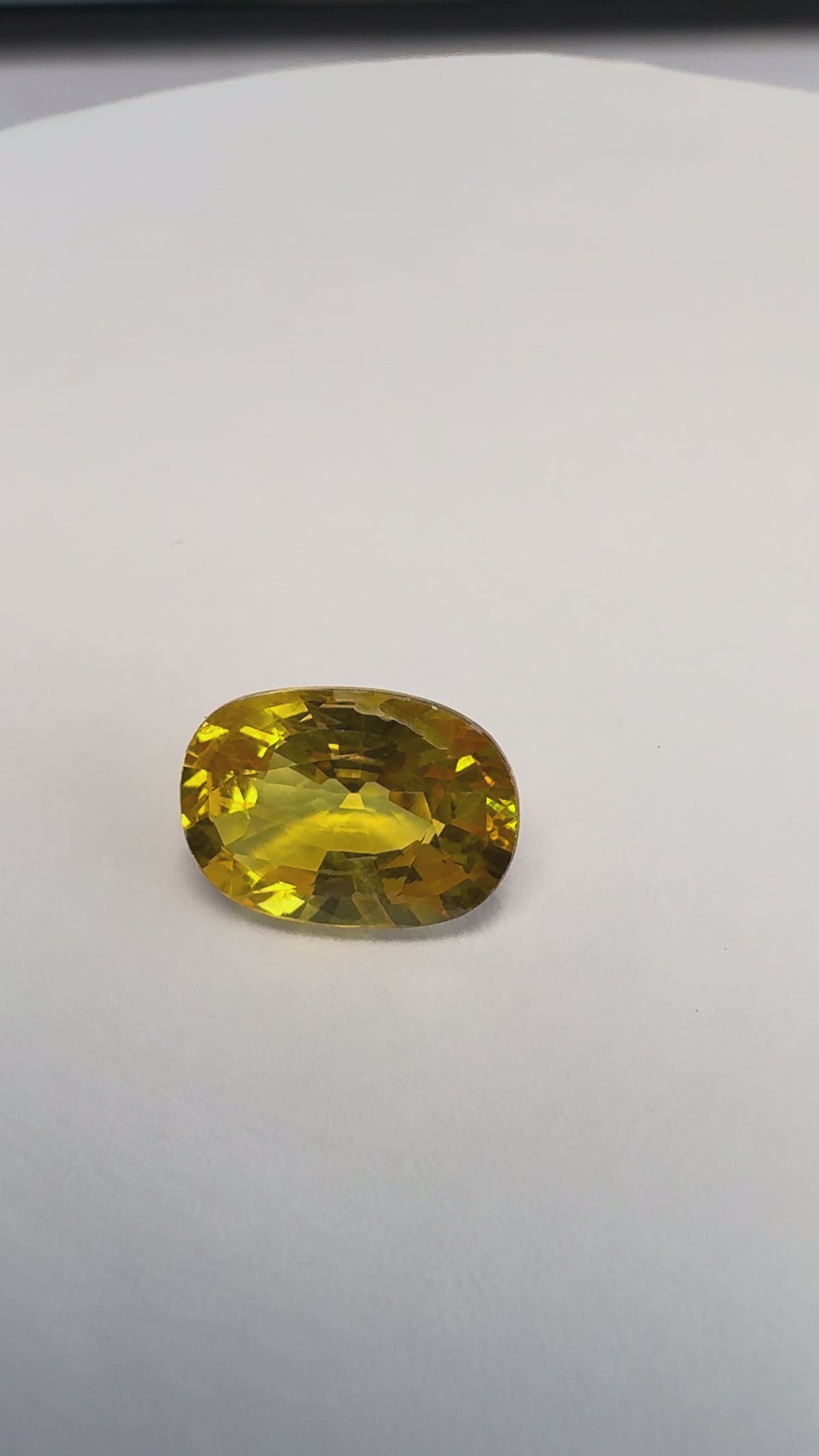 Yellow Sapphire 3.31 carat BKR-136 product reel