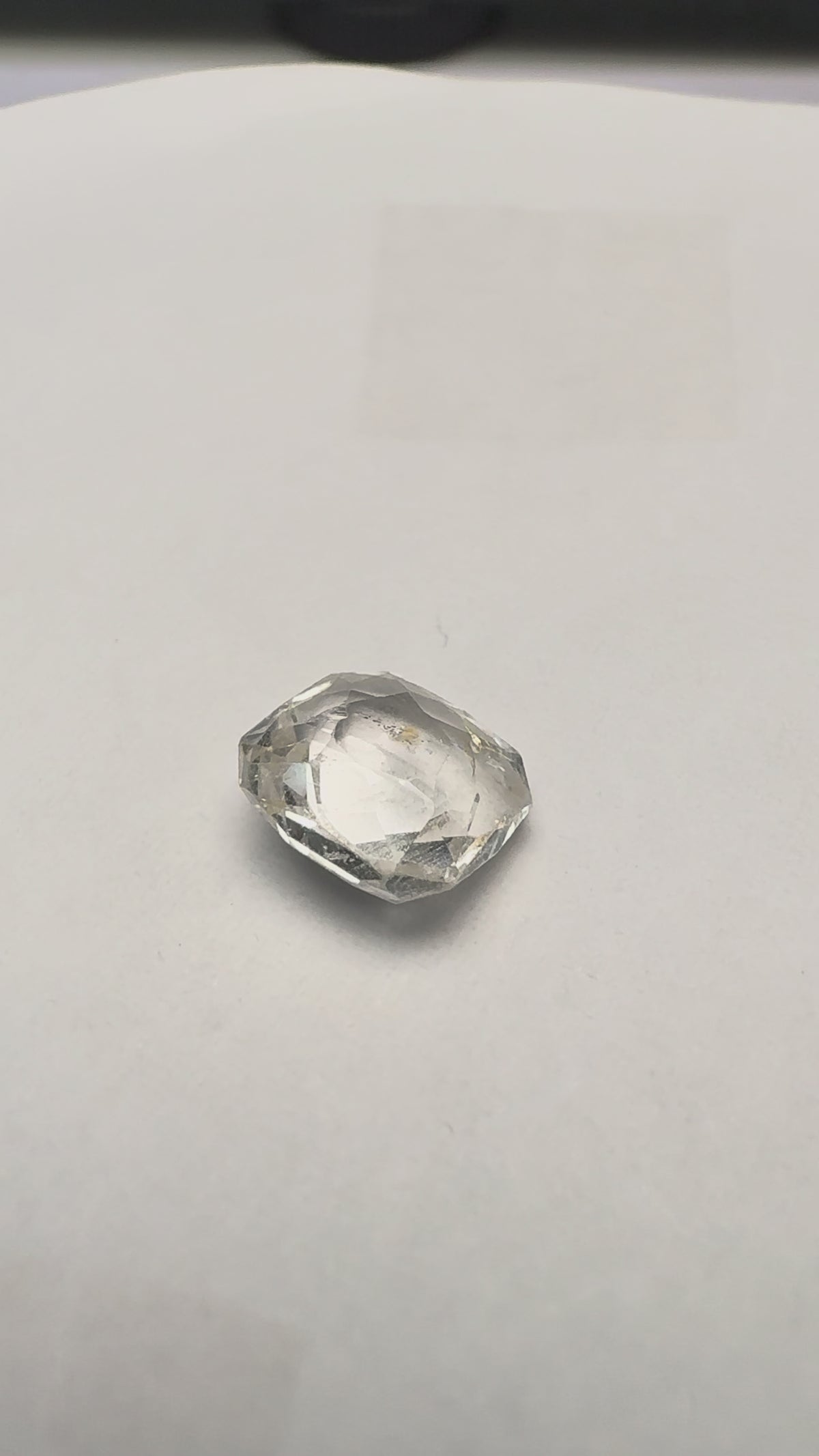 Yellow Sapphire 2.46 carat YSR-69 product reel