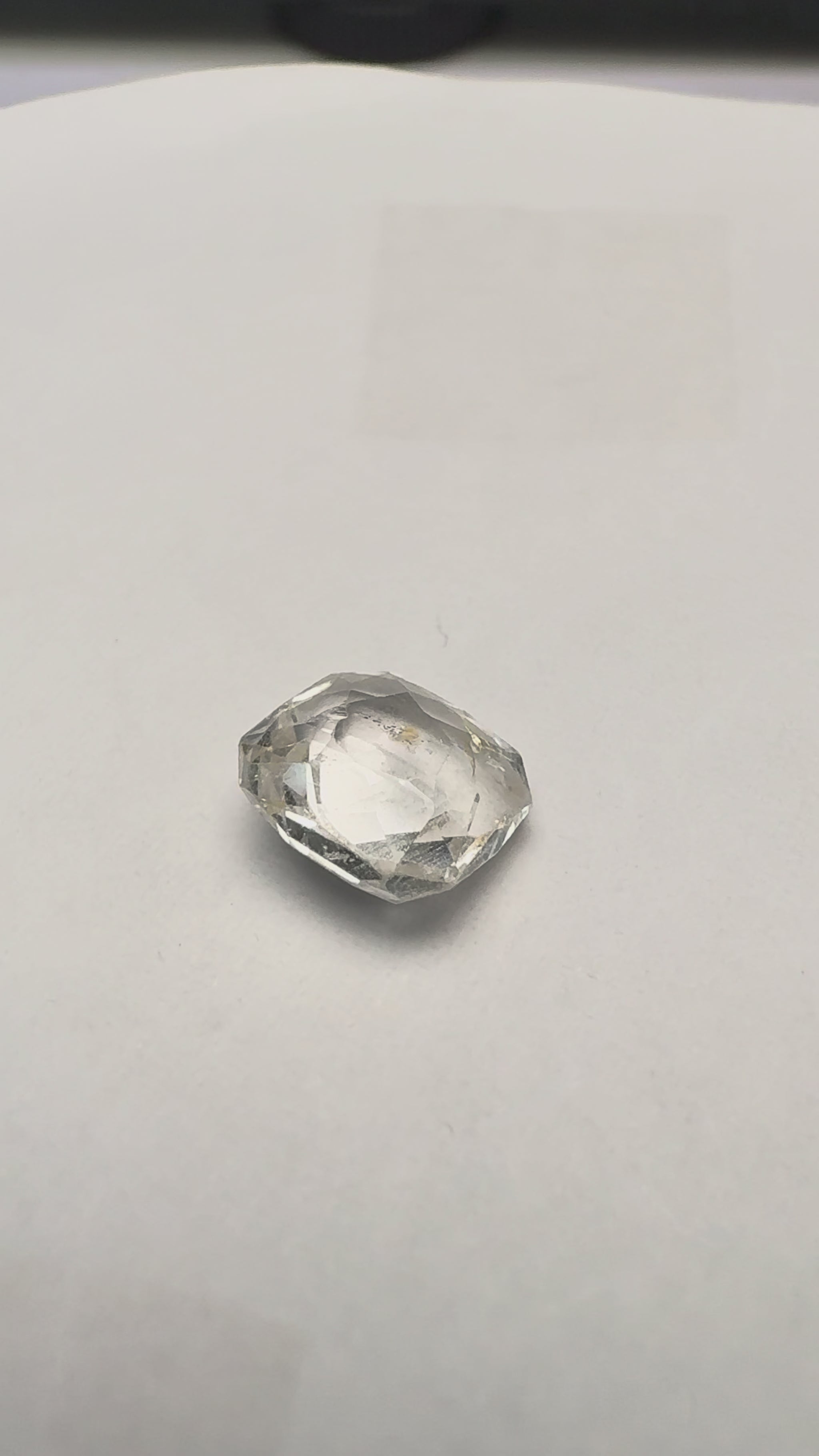 Yellow Sapphire 2.46 carat YSR-69 product reel