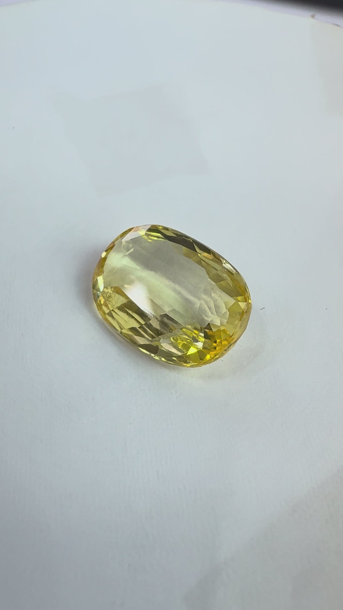 Yellow Sapphire 6.14 carat YSR-86 product reel