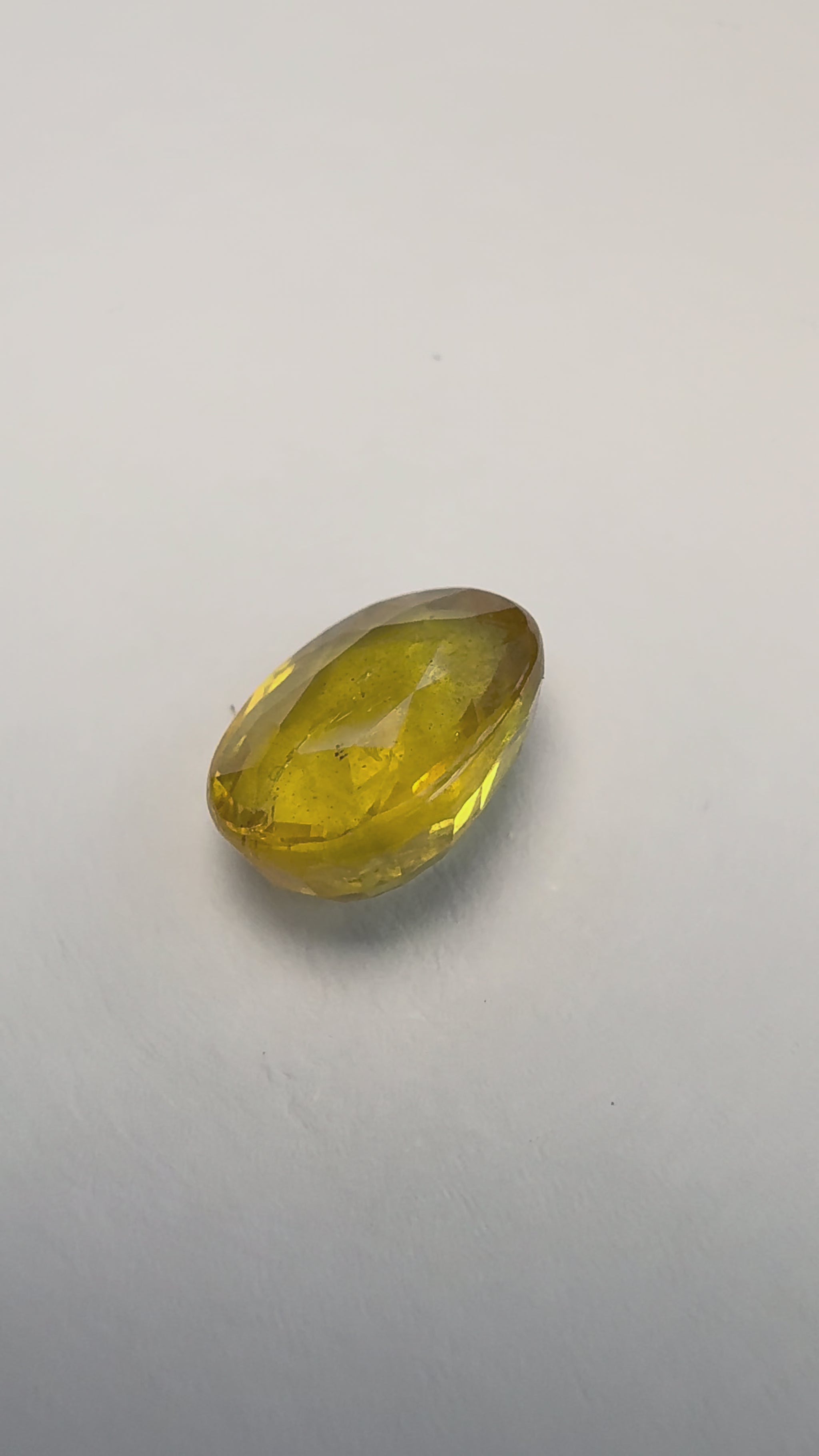 Yellow Sapphire 3.85 carat BKR-287 product reel