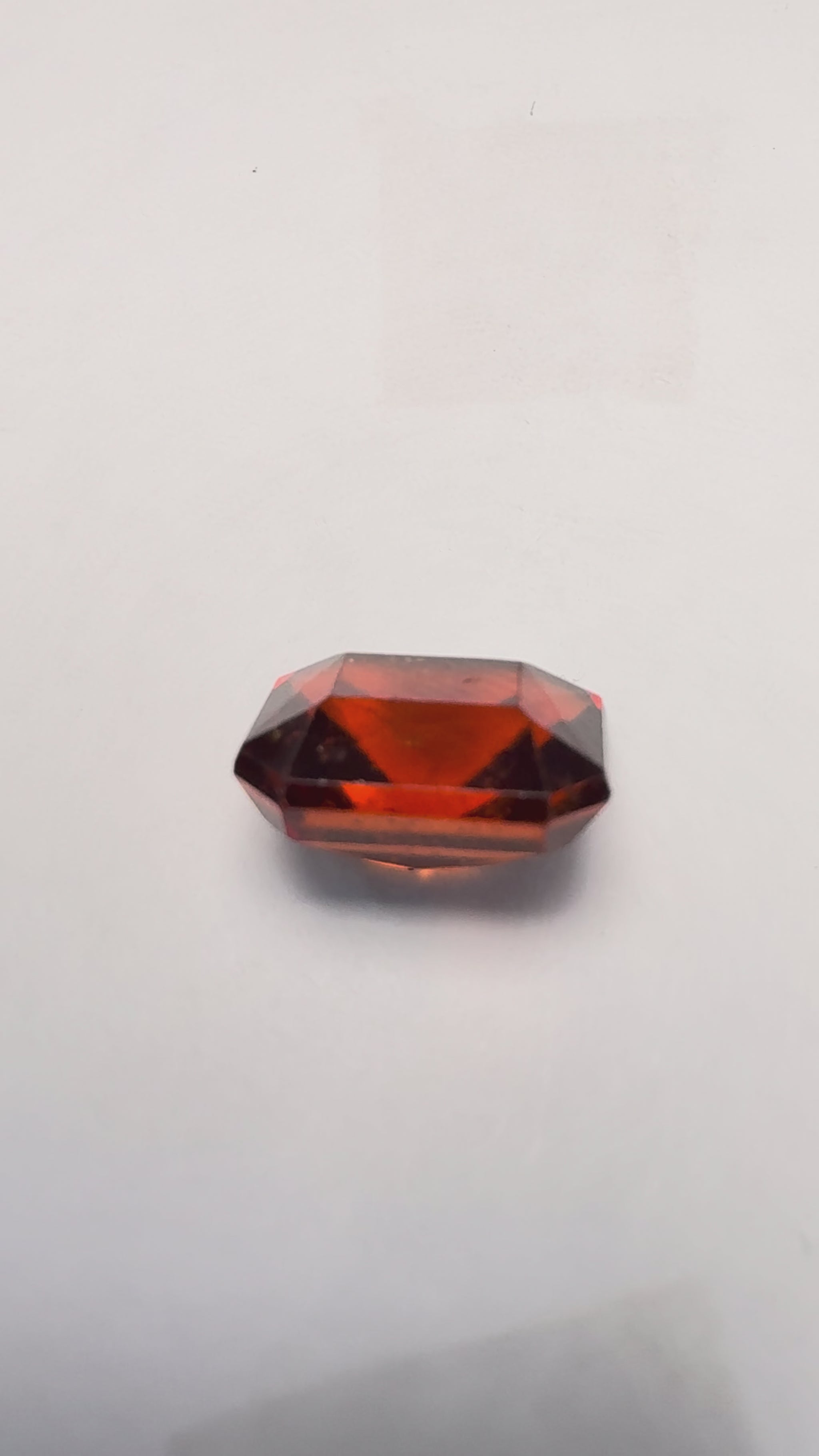 Hessonite (Gomed) 5.56 carat GOR-34 product reel