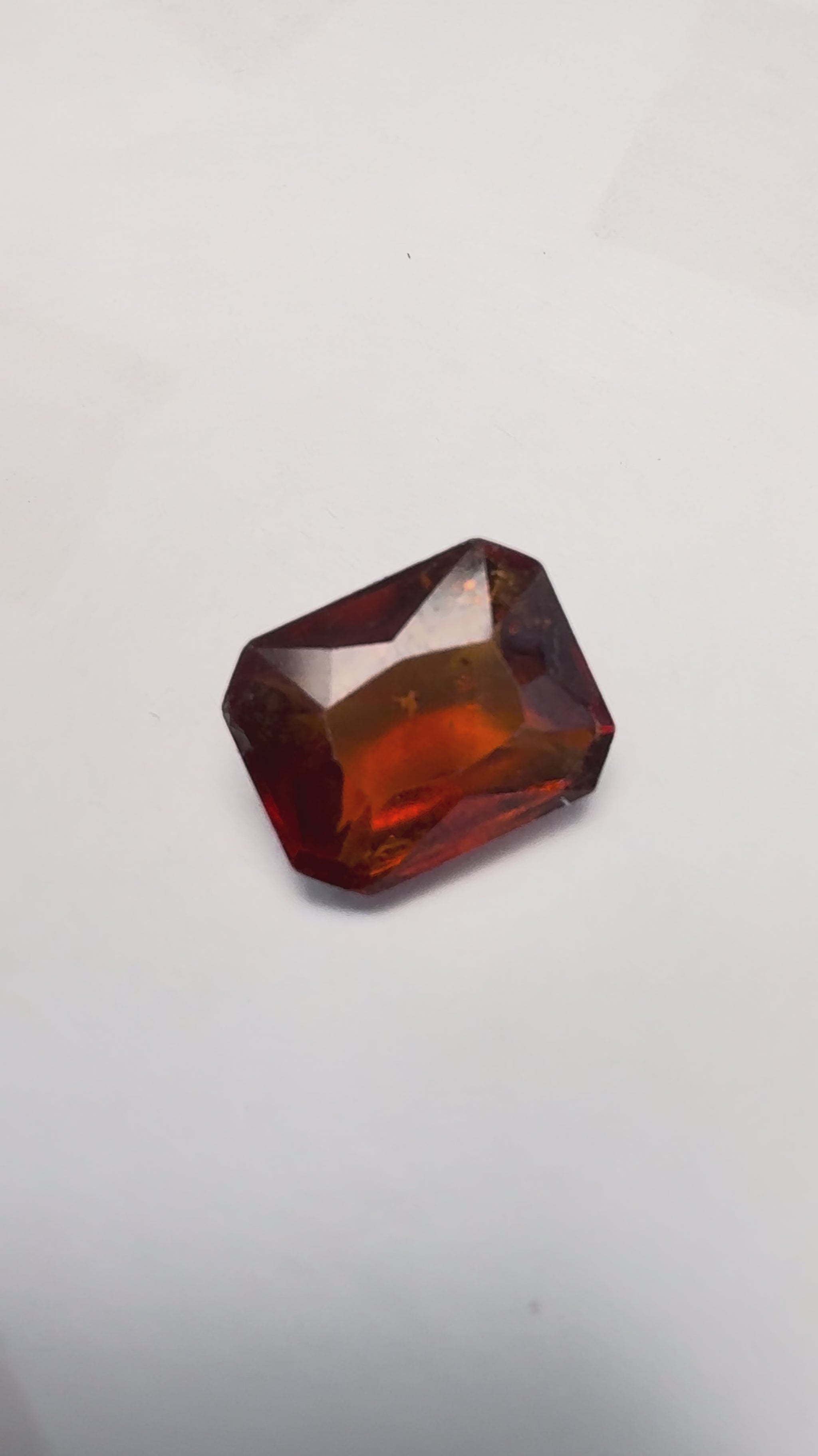 Hessonite (Gomed) 5.08 carat GOR-37 product reel