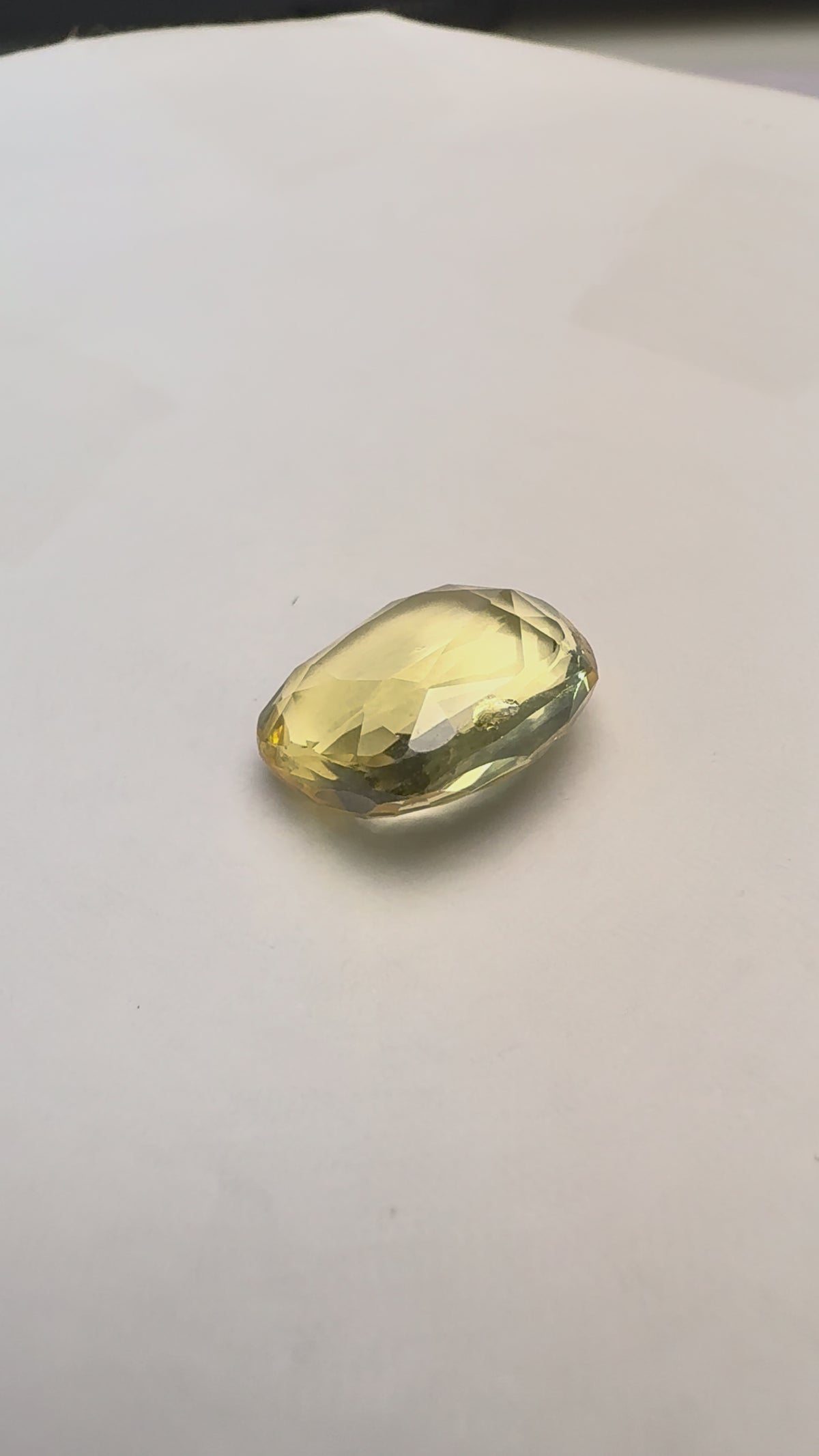 Yellow Sapphire 5.84 carat YSR-88 product reel