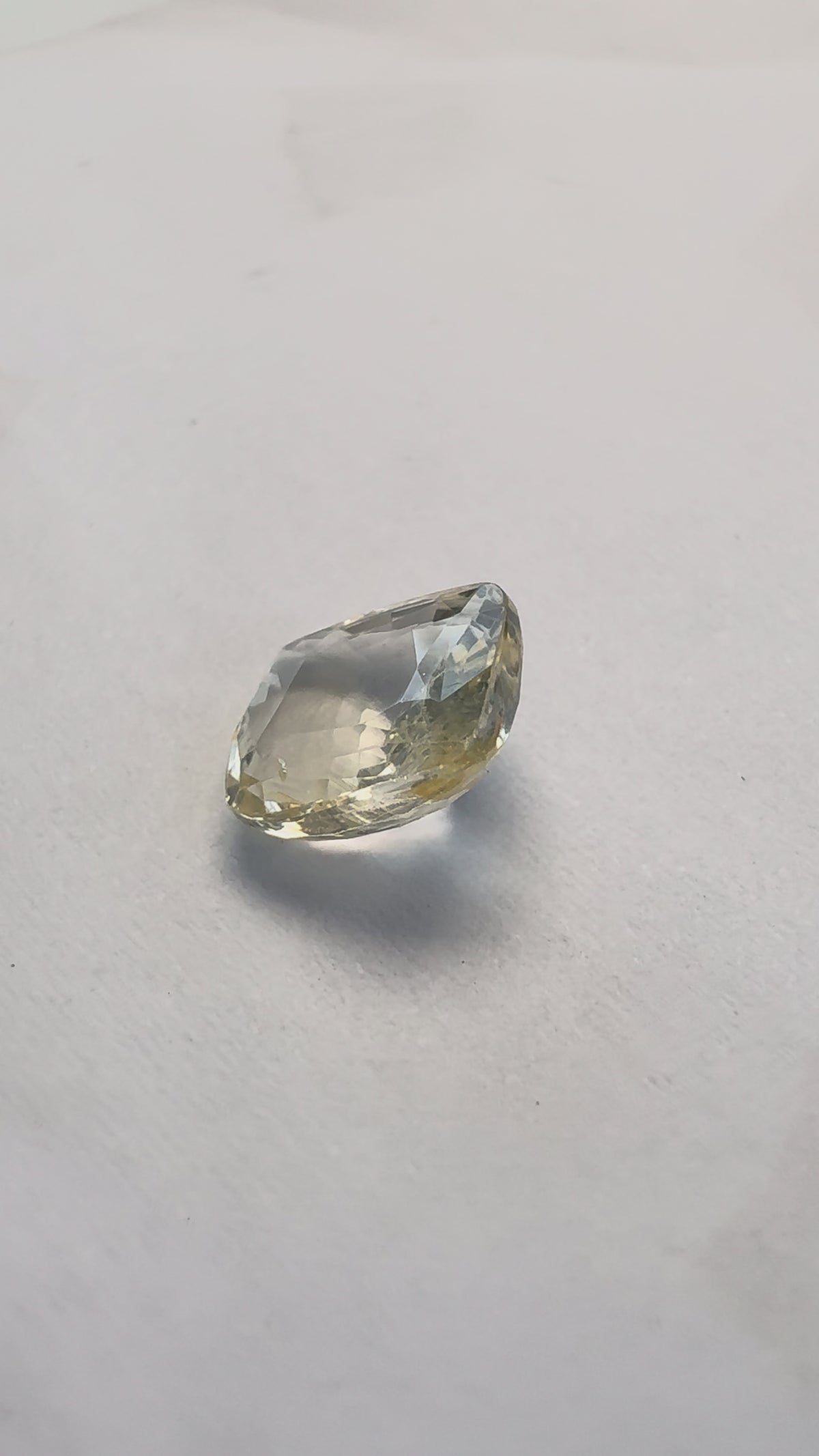Yellow Sapphire 3.05 carat YSR-230 product reel