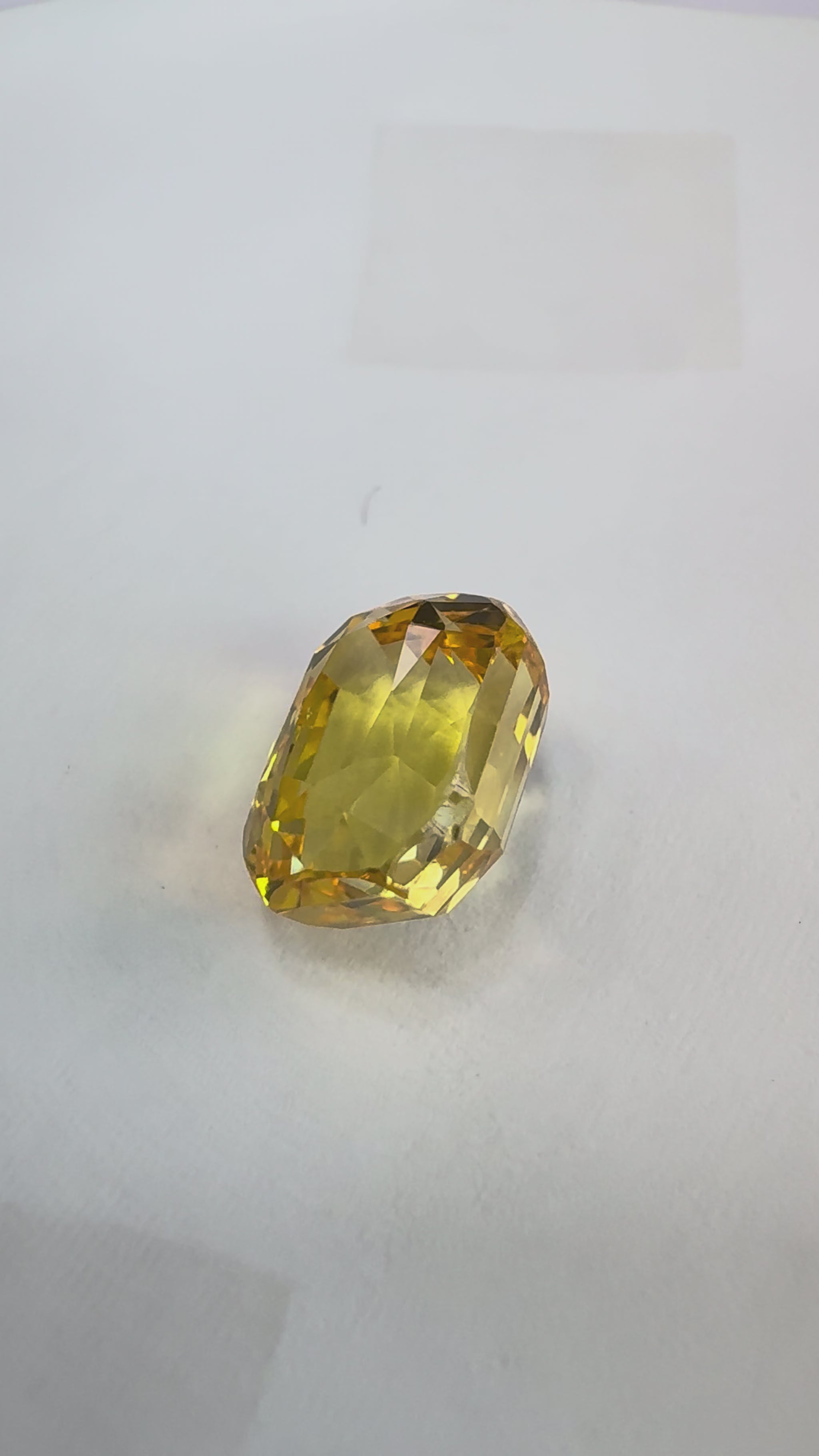 Yellow Sapphire 5.18 carat YSR-67 product reel