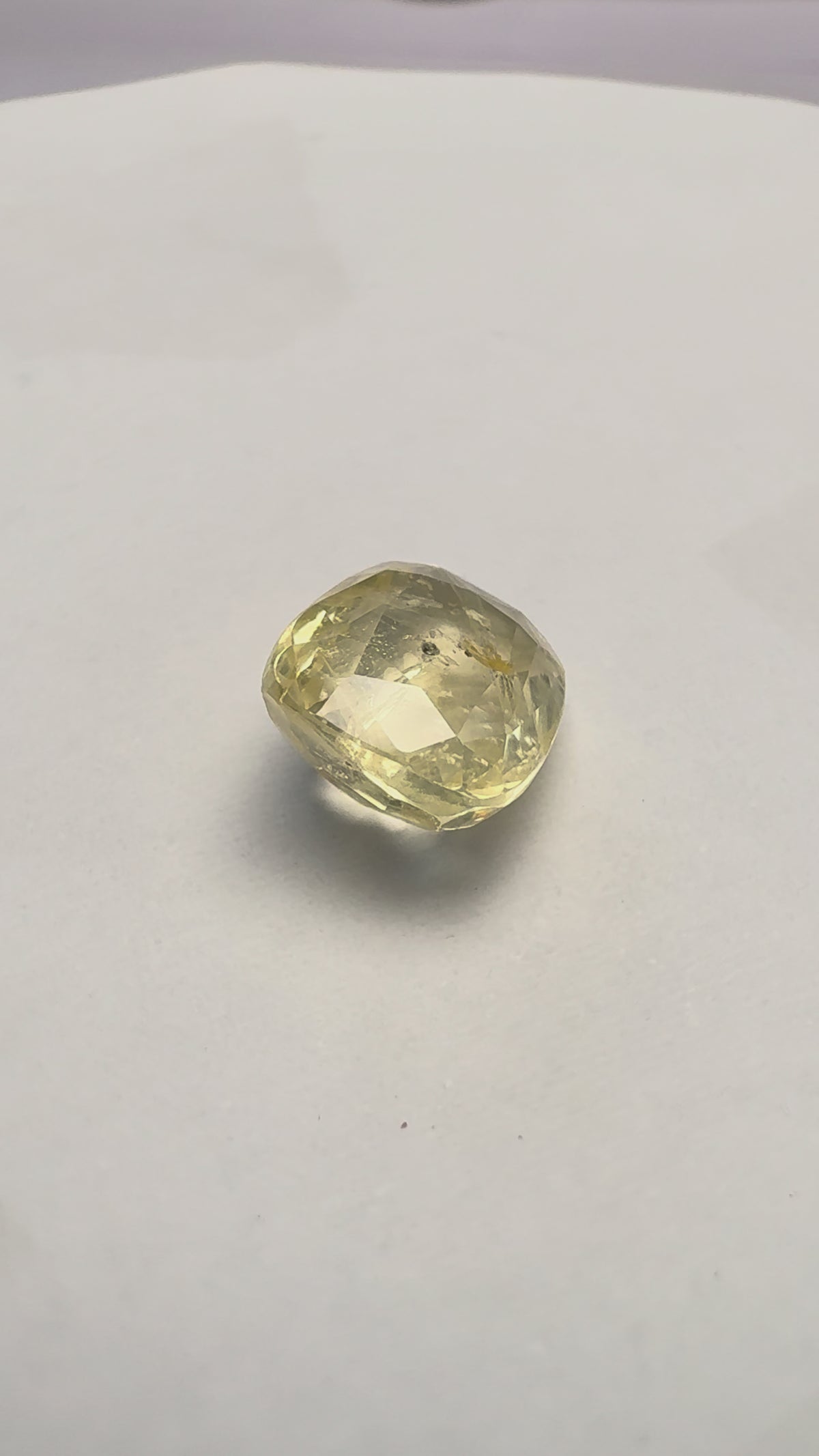 Yellow Sapphire 5.74 carat YSR-126 product reel