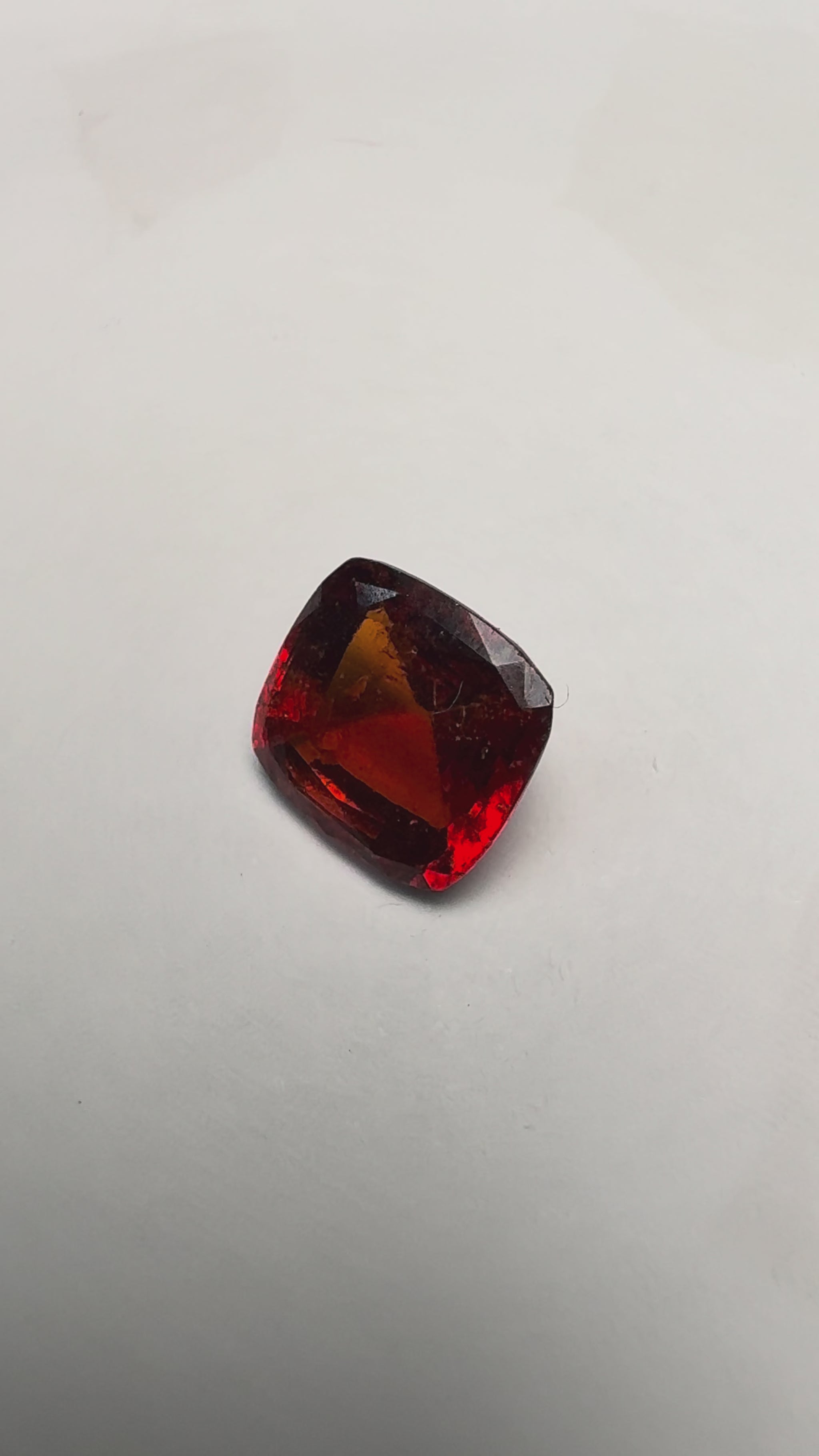 Hessonite (Gomed) 3.35 carat GOR-29 product reel