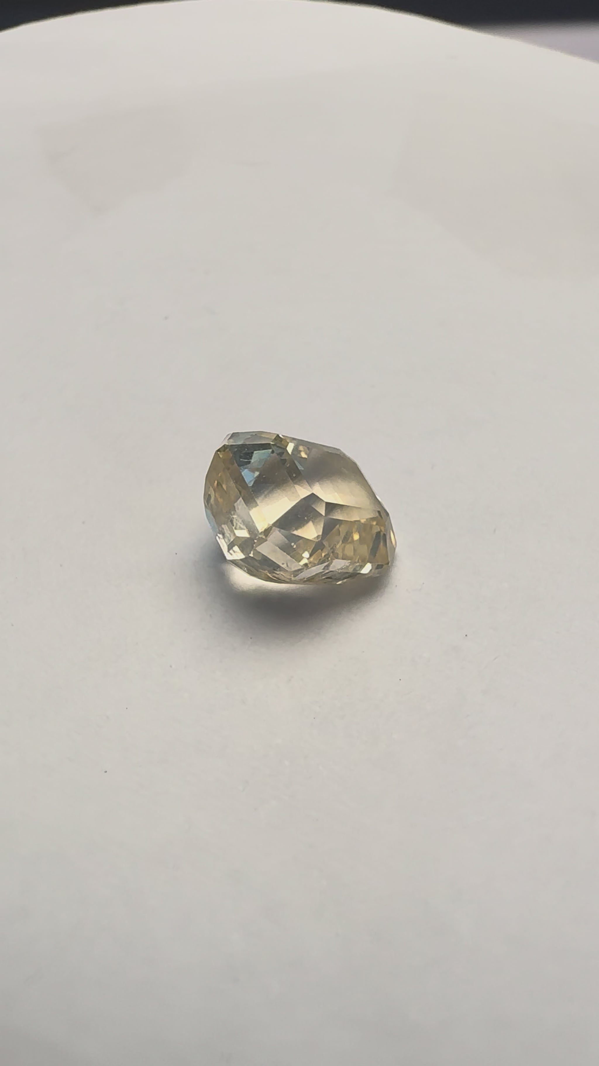 Yellow Sapphire 3.55 carat YSR-263 product reel