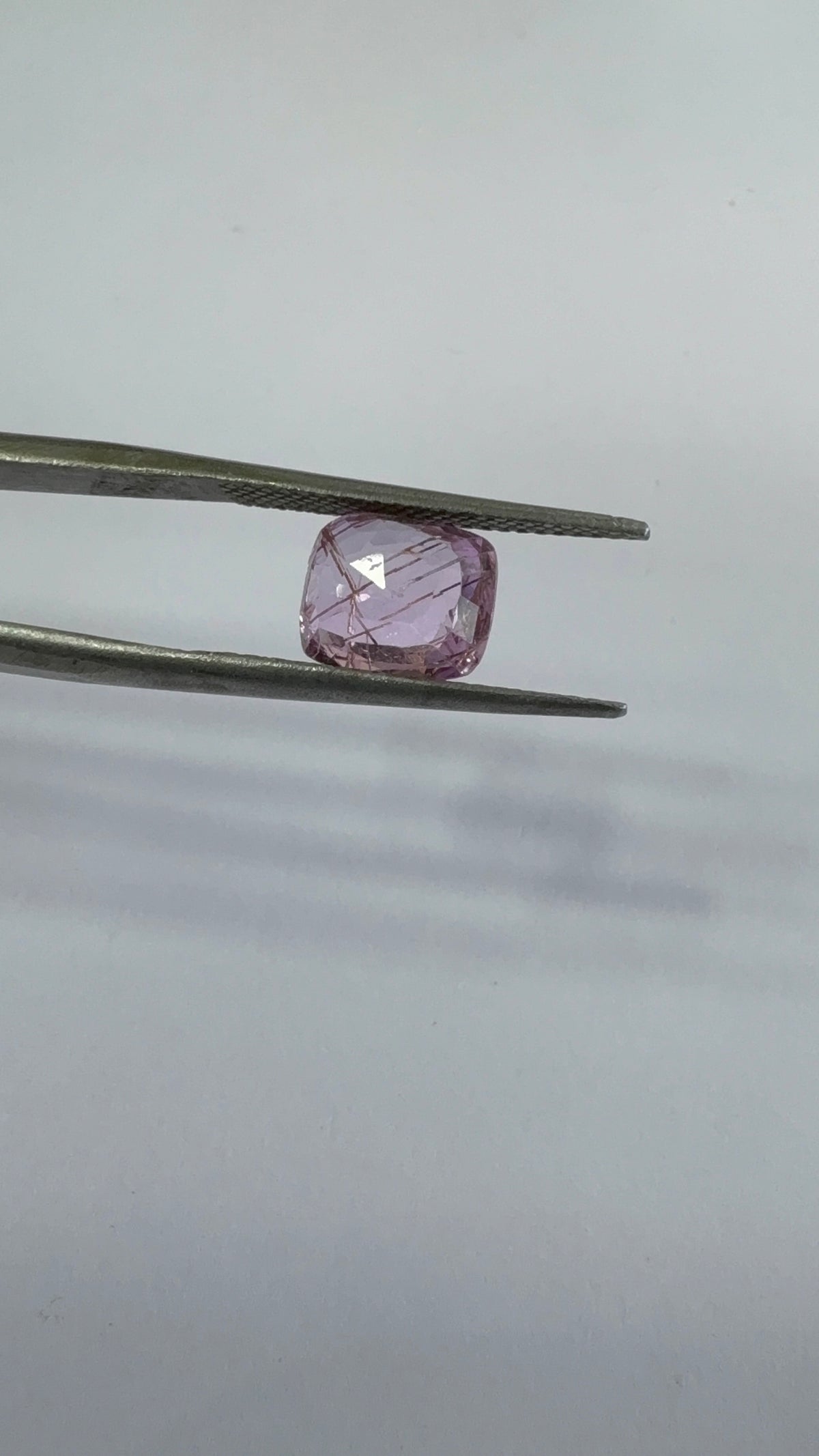 Ruby 2.72 carat R-25 side view