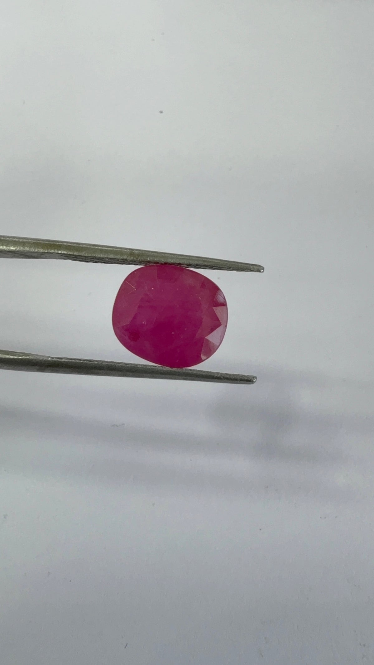 Ruby 5.21 carat R-84 angled view