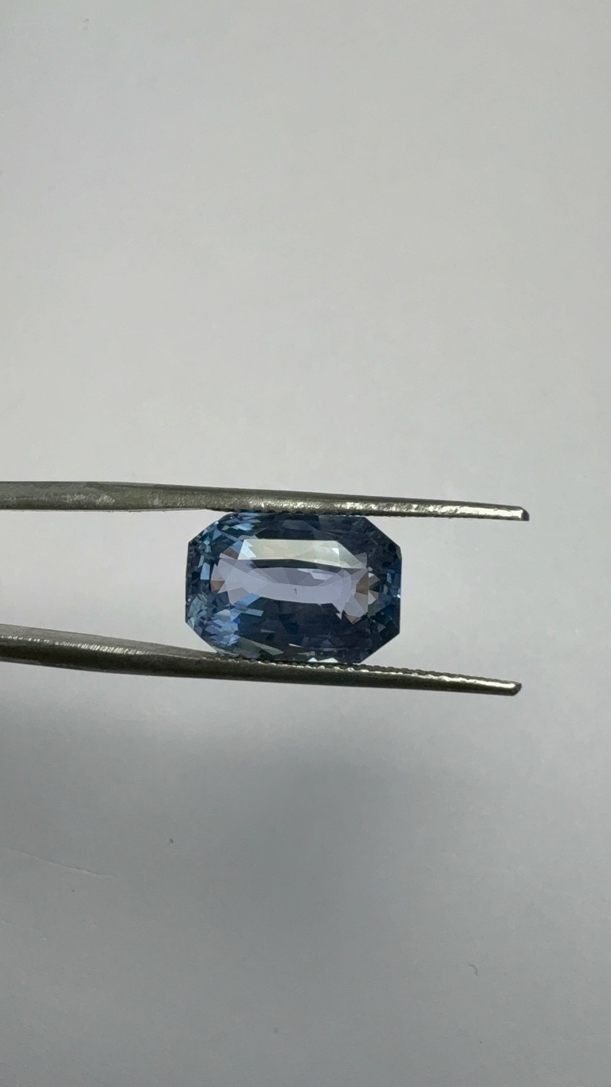 Blue Sapphire 9.04 carat SBS-12 angled view