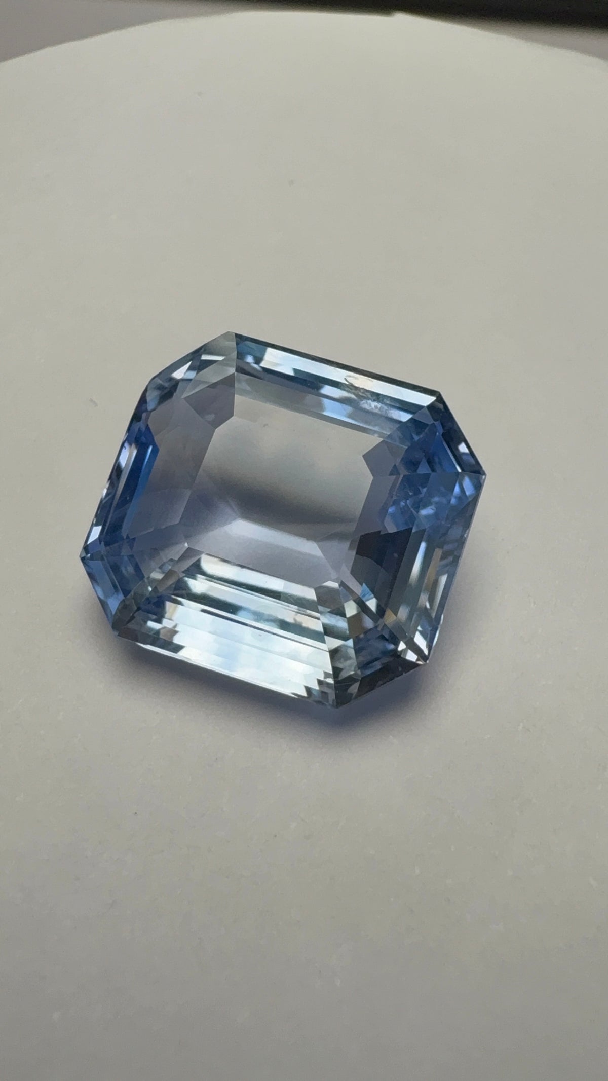 Blue Sapphire 17.28 carat SBS-19 front view