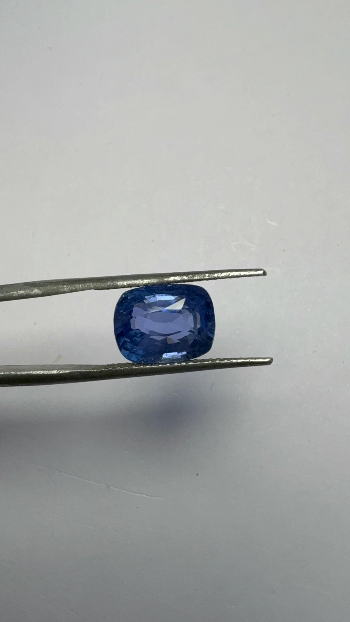 Blue Sapphire 6.56 carat SBS-4 angled view