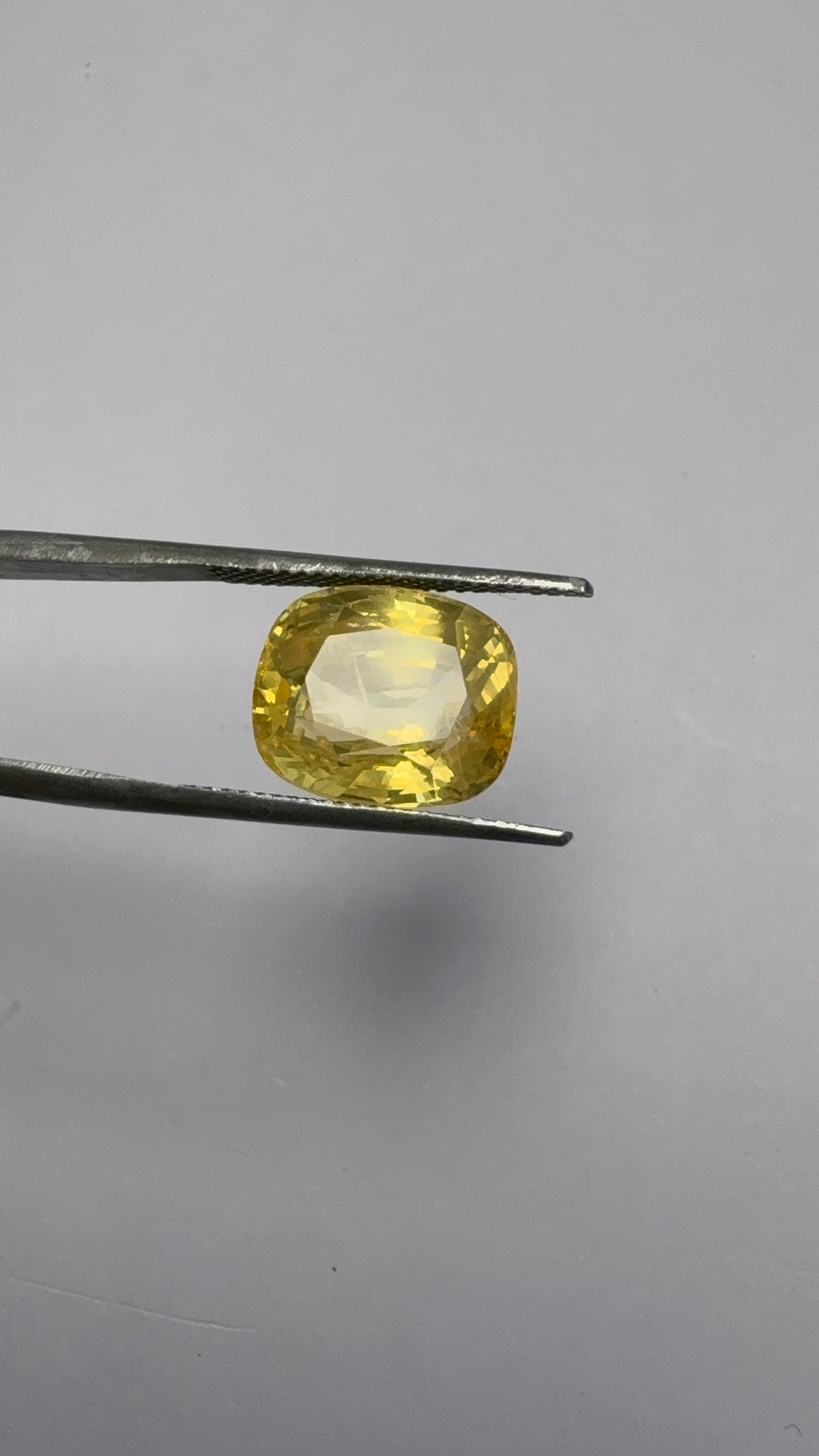 Yellow Sapphire 9.62 carat SYS-36 angled view