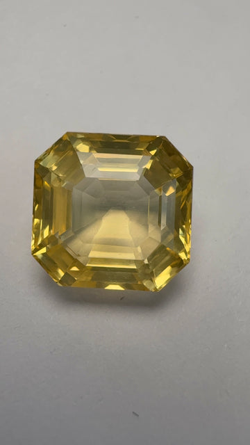 Yellow Sapphire 11.00 carat SYS-39 front view