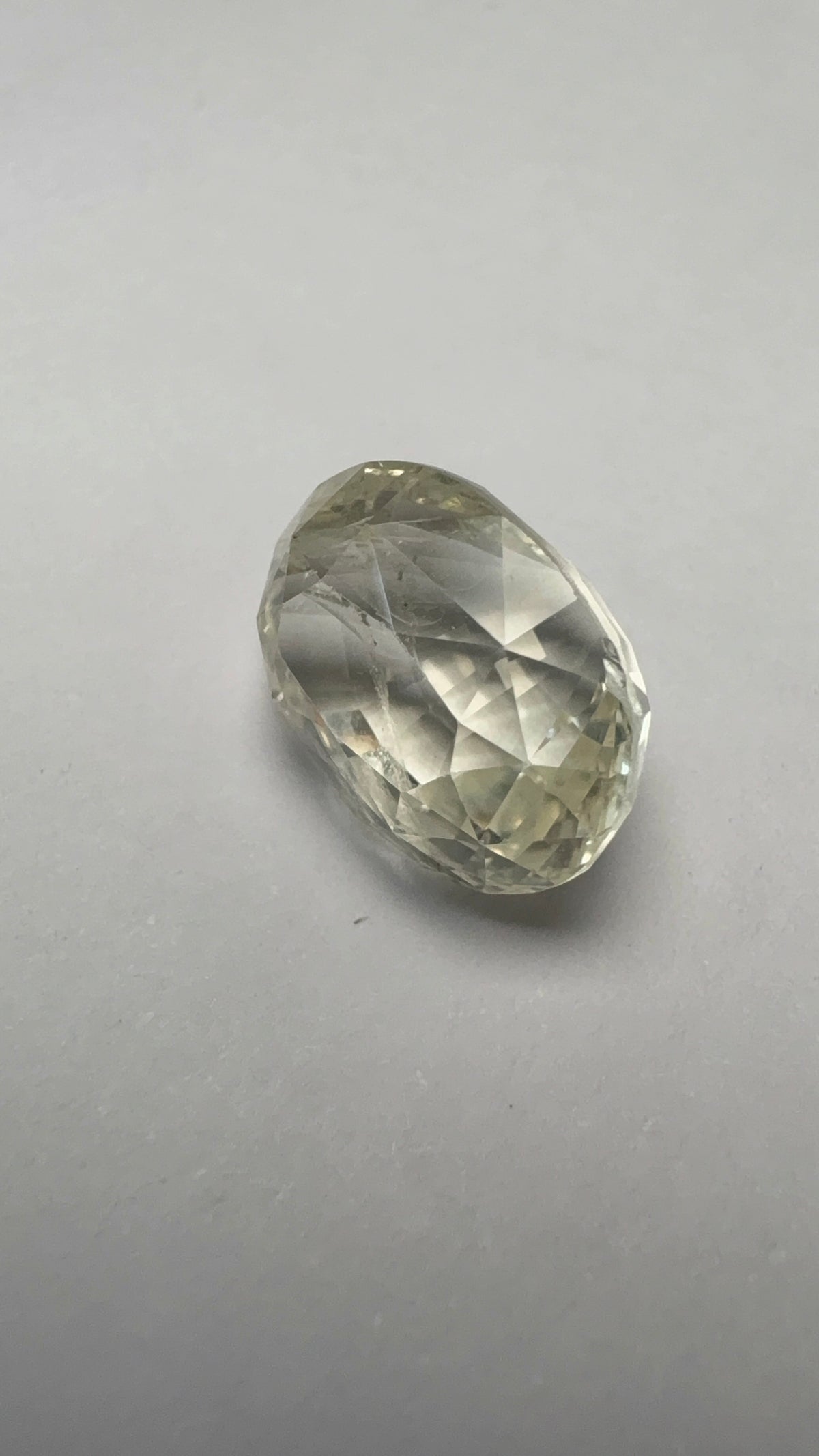 White Sapphire 7.86 carat WS-24 close view