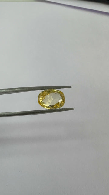 Yellow Sapphire 5.25 carat YSR-105 front view