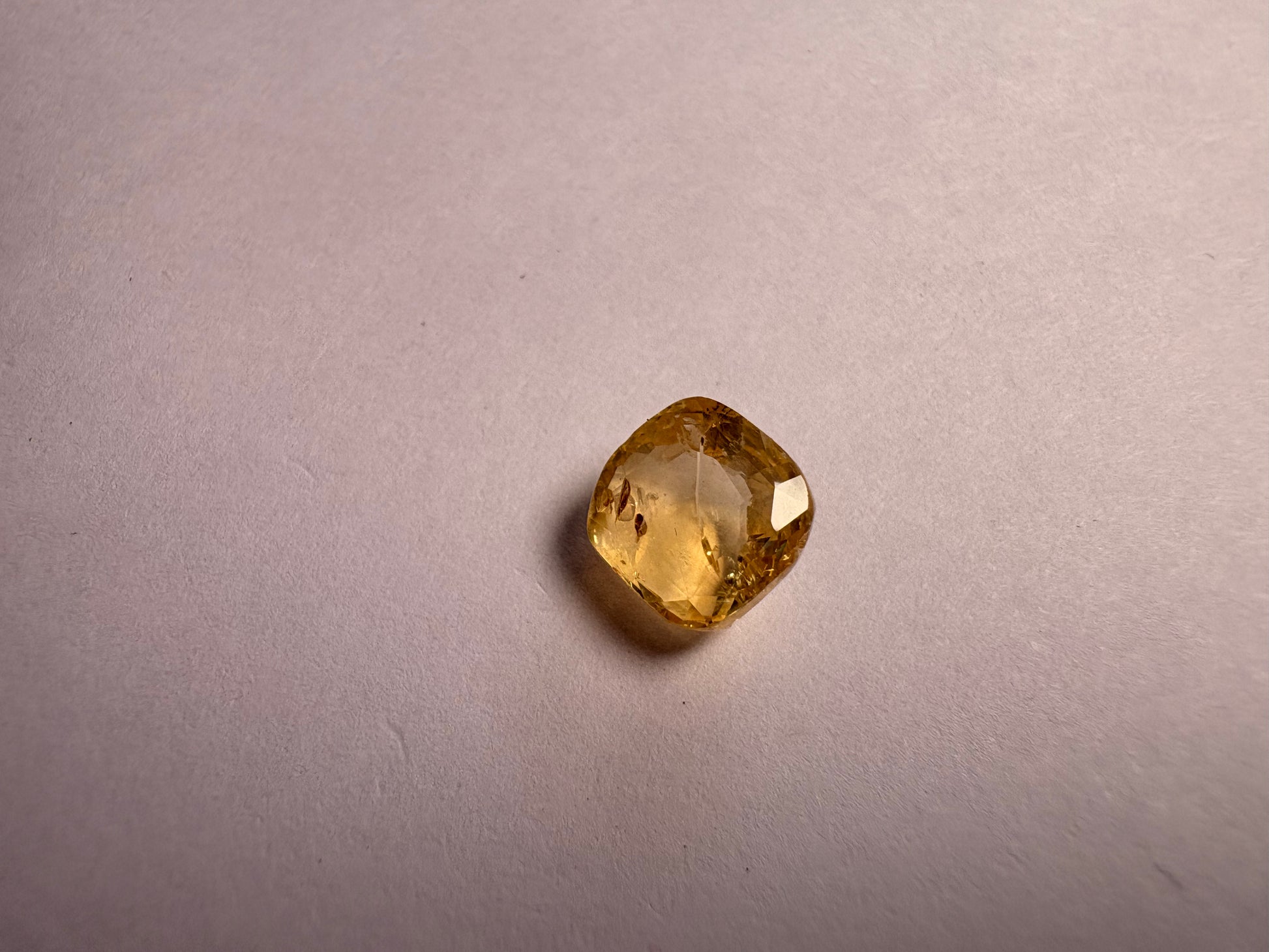 Yellow Sapphire 3.03 carat YSR-106 close view