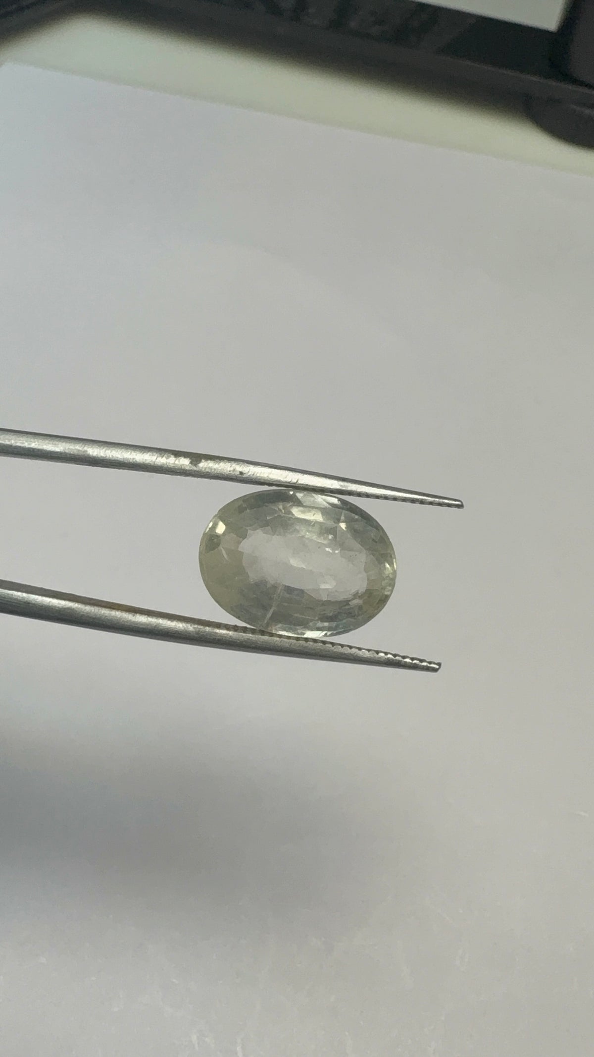 Yellow Sapphire 7.84 carat YSR-124 front view