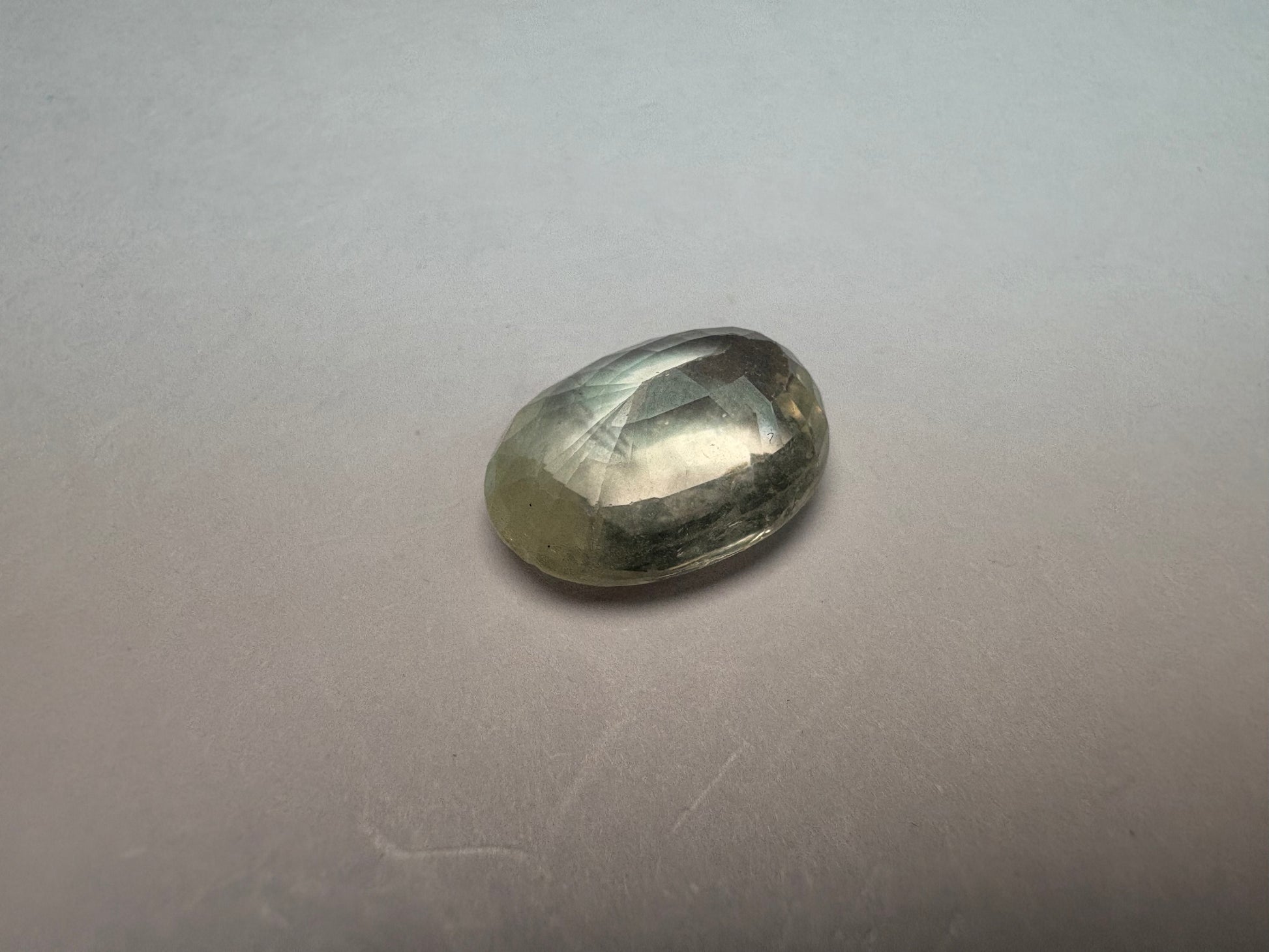 Yellow Sapphire 7.84 carat YSR-124 close view