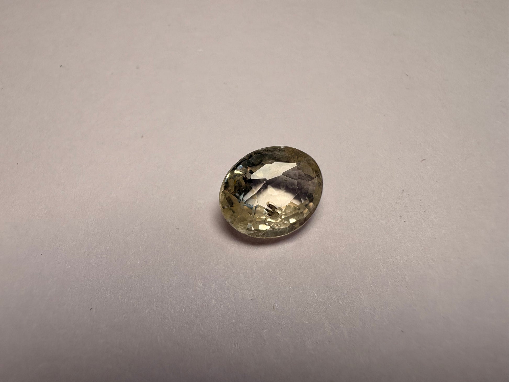 Yellow Sapphire 3.68 carat YSR-164 alternate face-up view