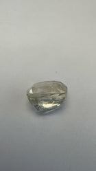 Yellow Sapphire – 3.69 Carat – Sri Lanka